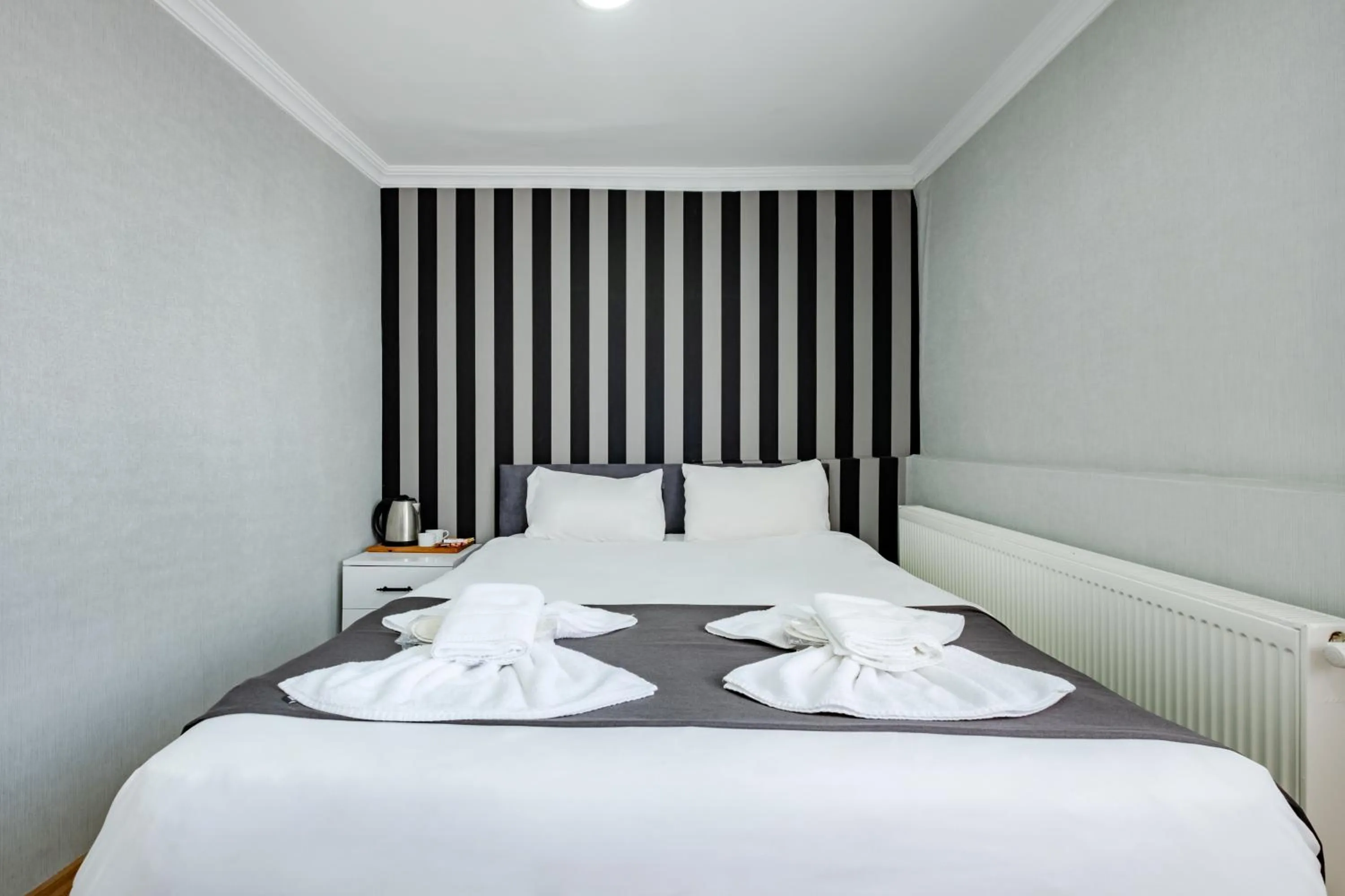 Photo of the whole room, Bed in JAMMY Hotel