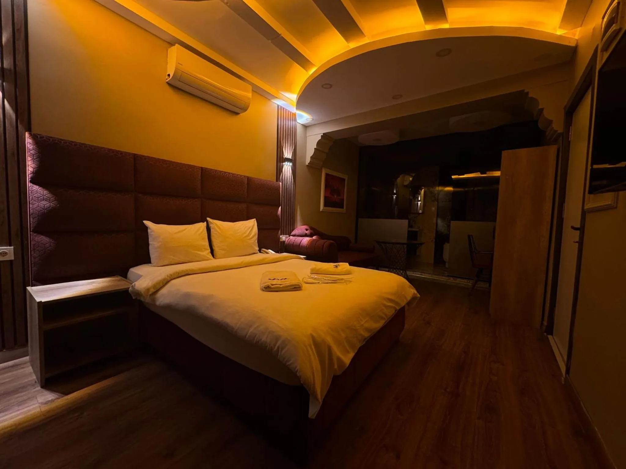 Bed in Viva Hotel Kadikoy