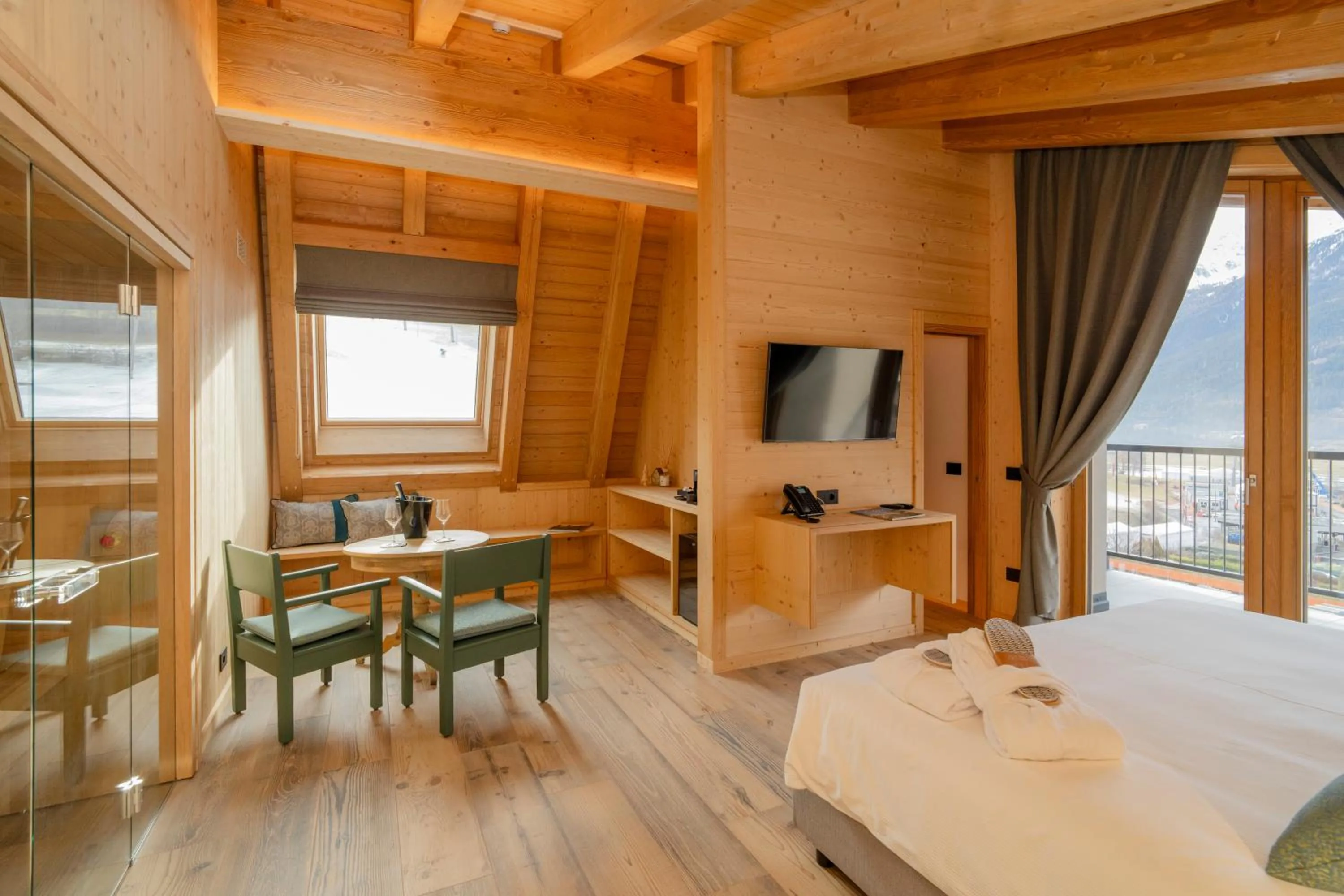 Sauna, Bed in Funivia Bormio Active Hotel - Adults Only