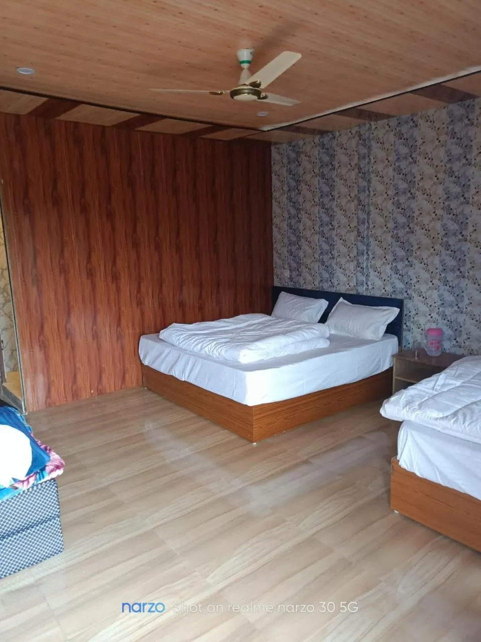 Bed in Chaukhamba view Resort