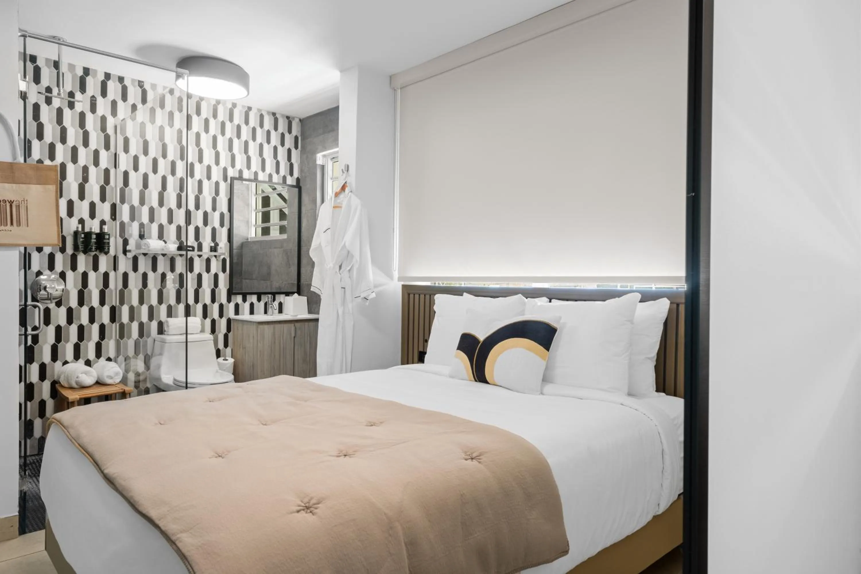 Other, Bed in The Weekender by Otium