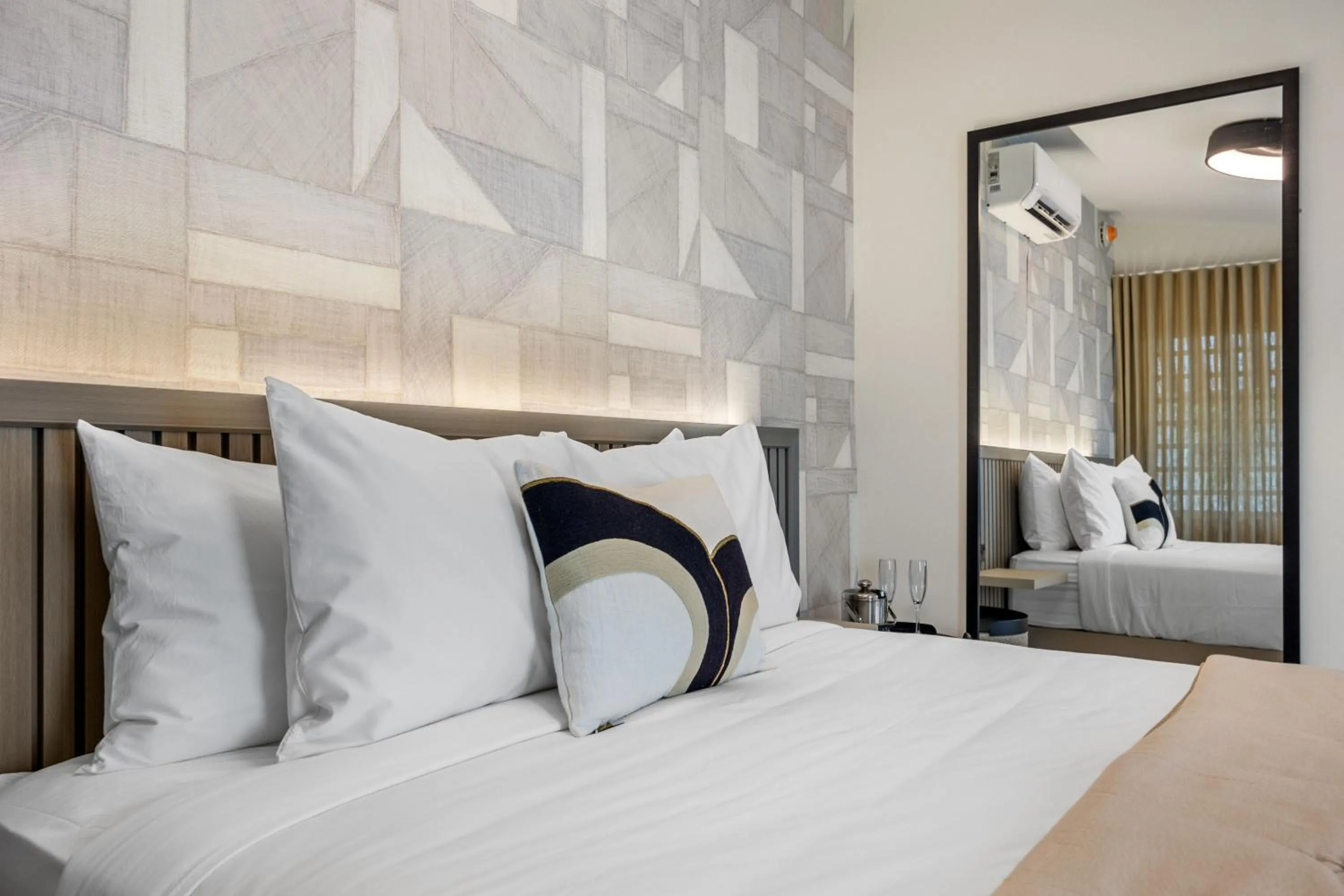 Other, Bed in The Weekender by Otium