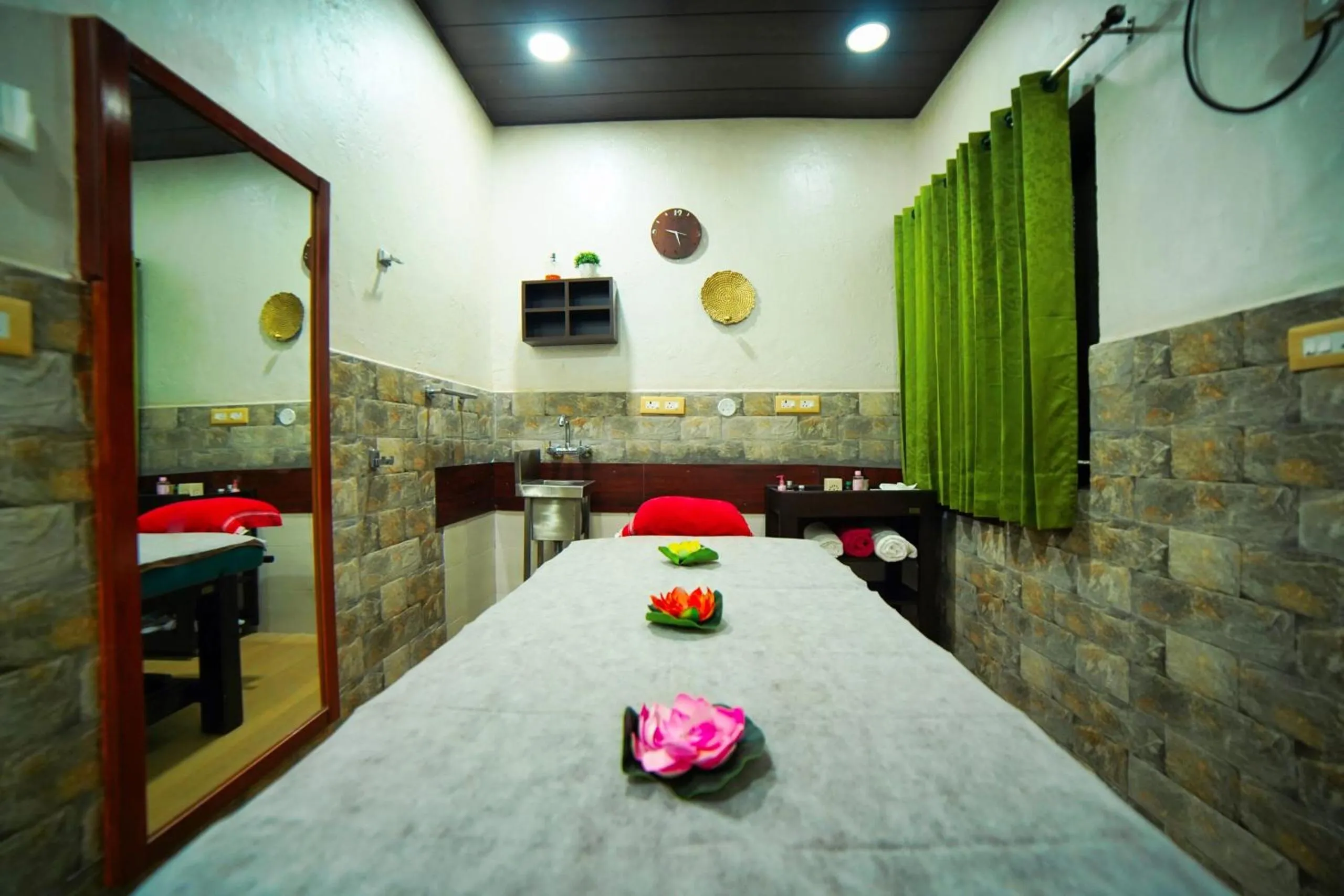 Spa and wellness centre/facilities in Sukoon - A Wellness Resort, Uttarakhand