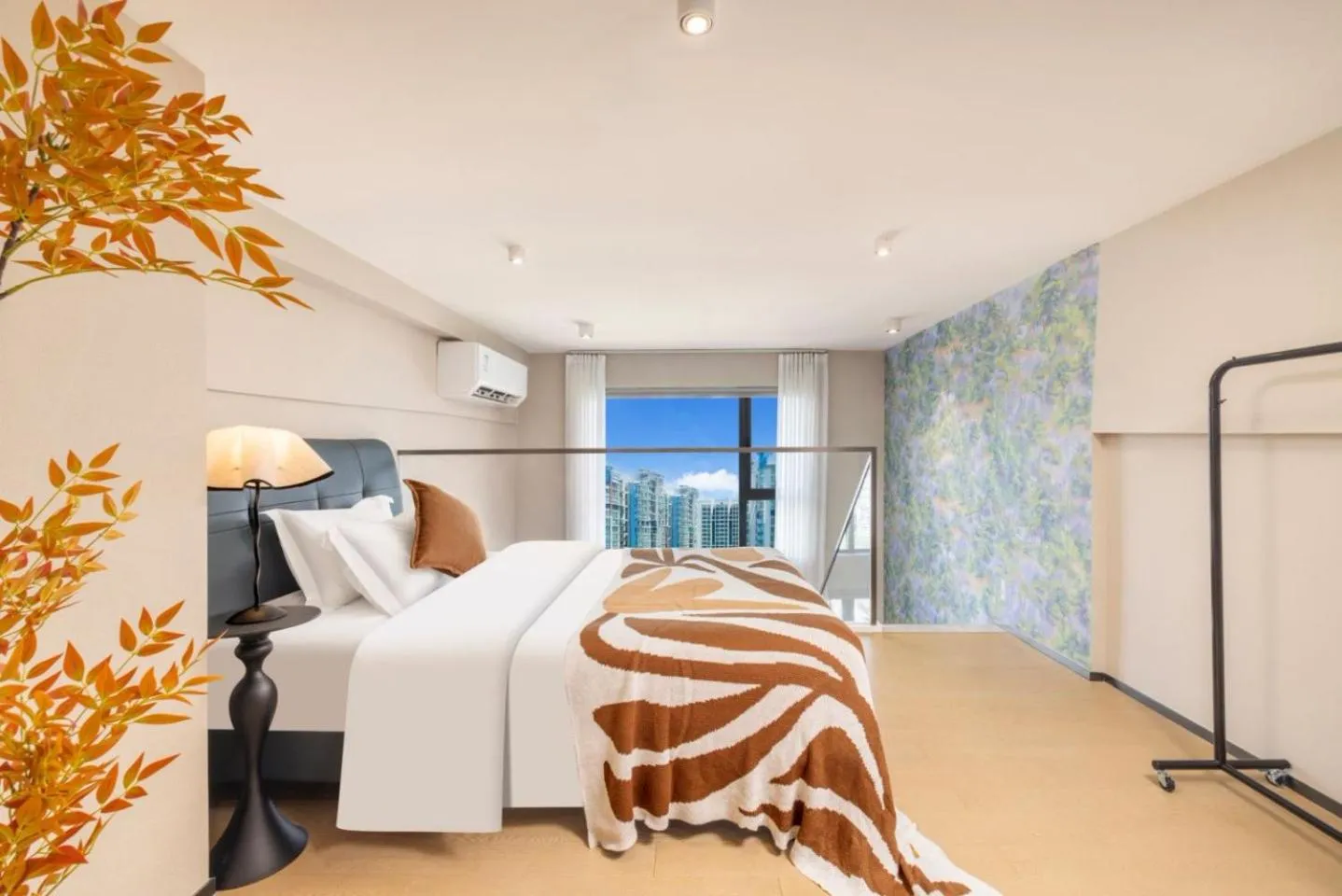 Bed in Mihua International Apartment - Guangzhou Yangang Subway Station Branch