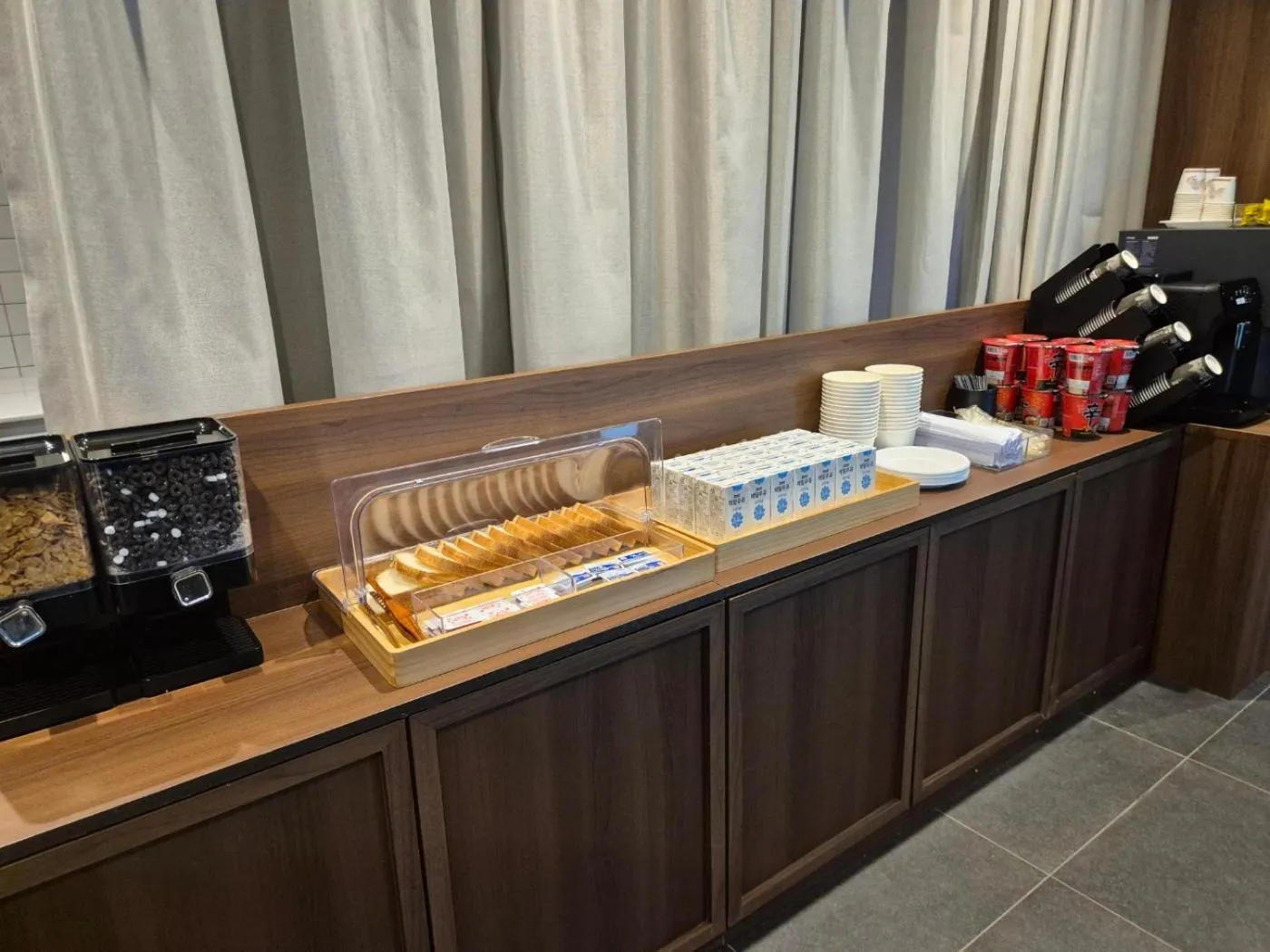 Breakfast in Aank Hotel and Spa Jongno Unni