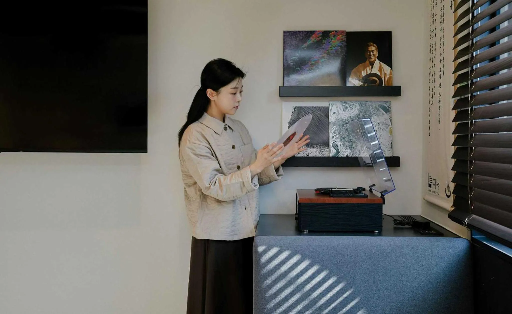 TV and multimedia in Anook Hotel and Spa Jongno Unni