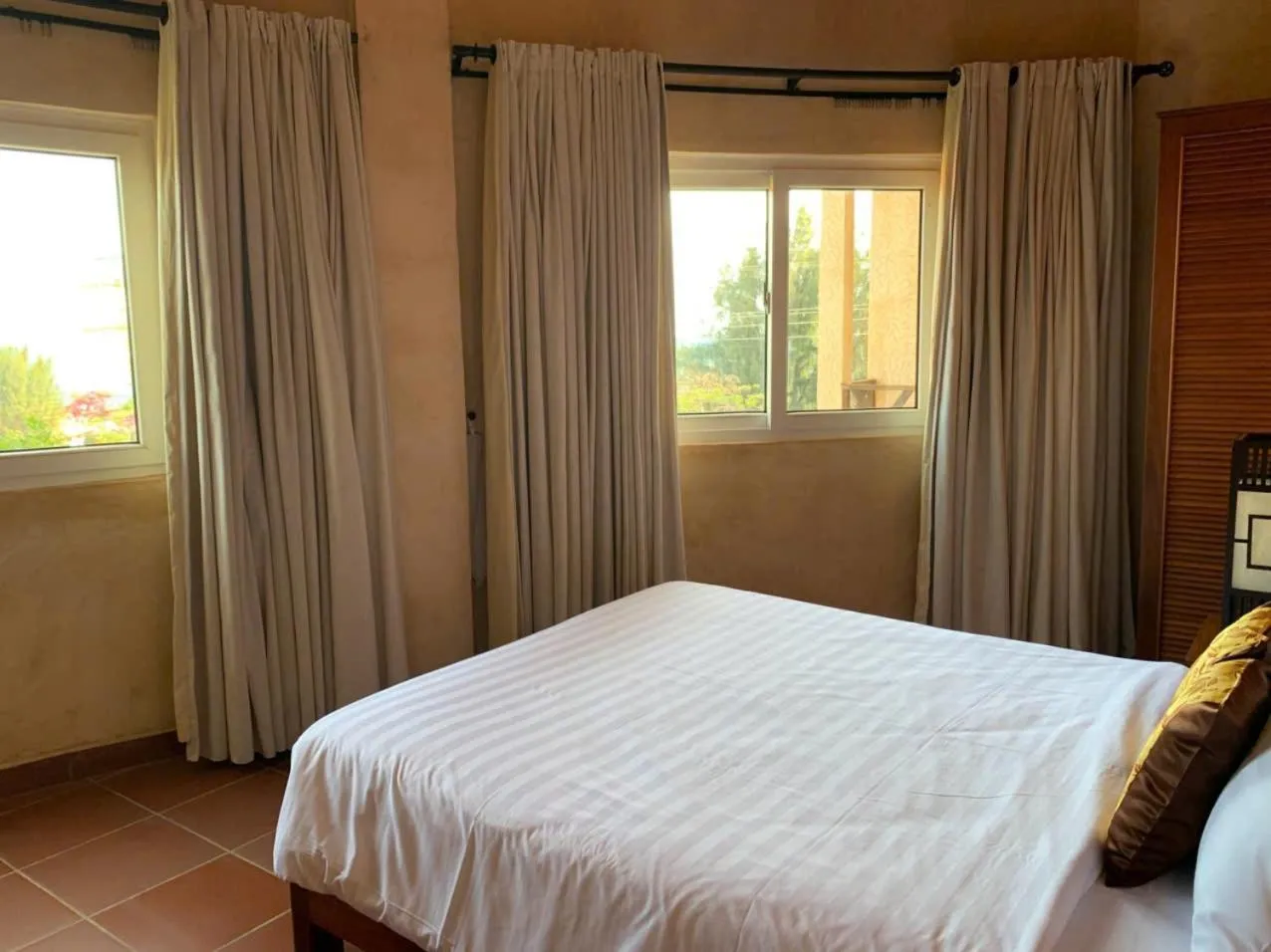 Bed in Melon Resort & Pickleball Club Mũi Né