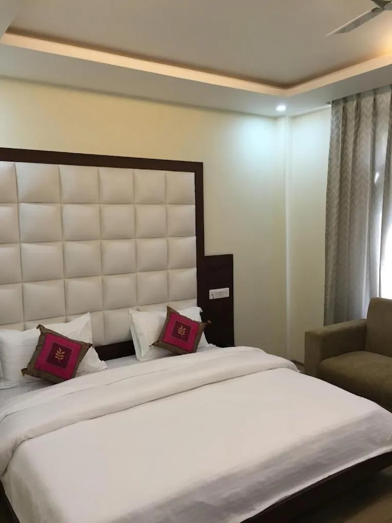 Bed in HUKAM'S HOLIDAY HOME by HHH