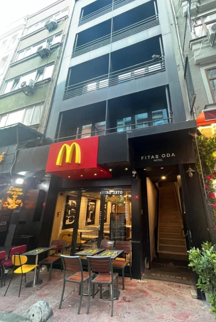 Property building in Fitas Oda Hotel