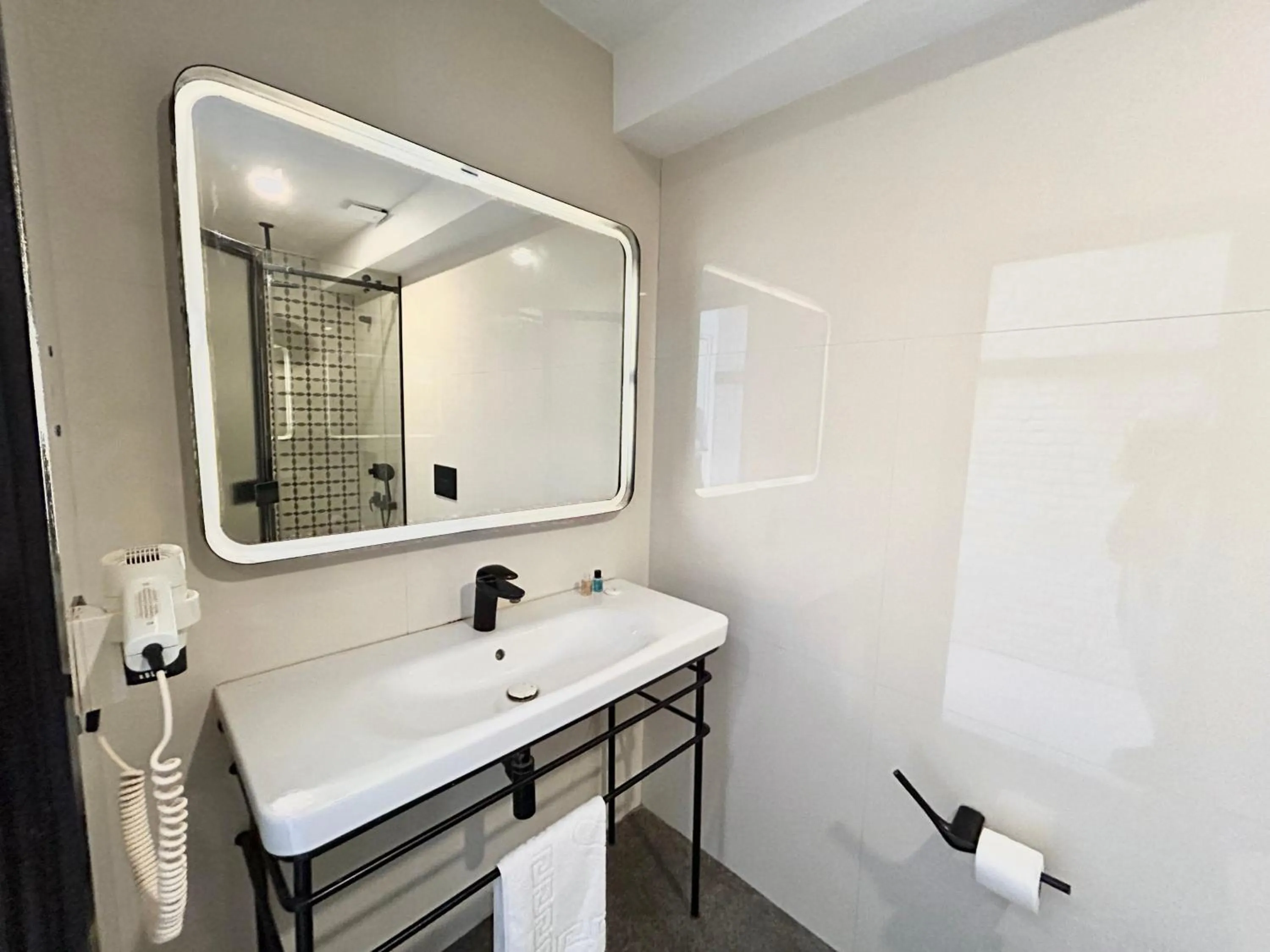 Bathroom in Fitas Oda Hotel