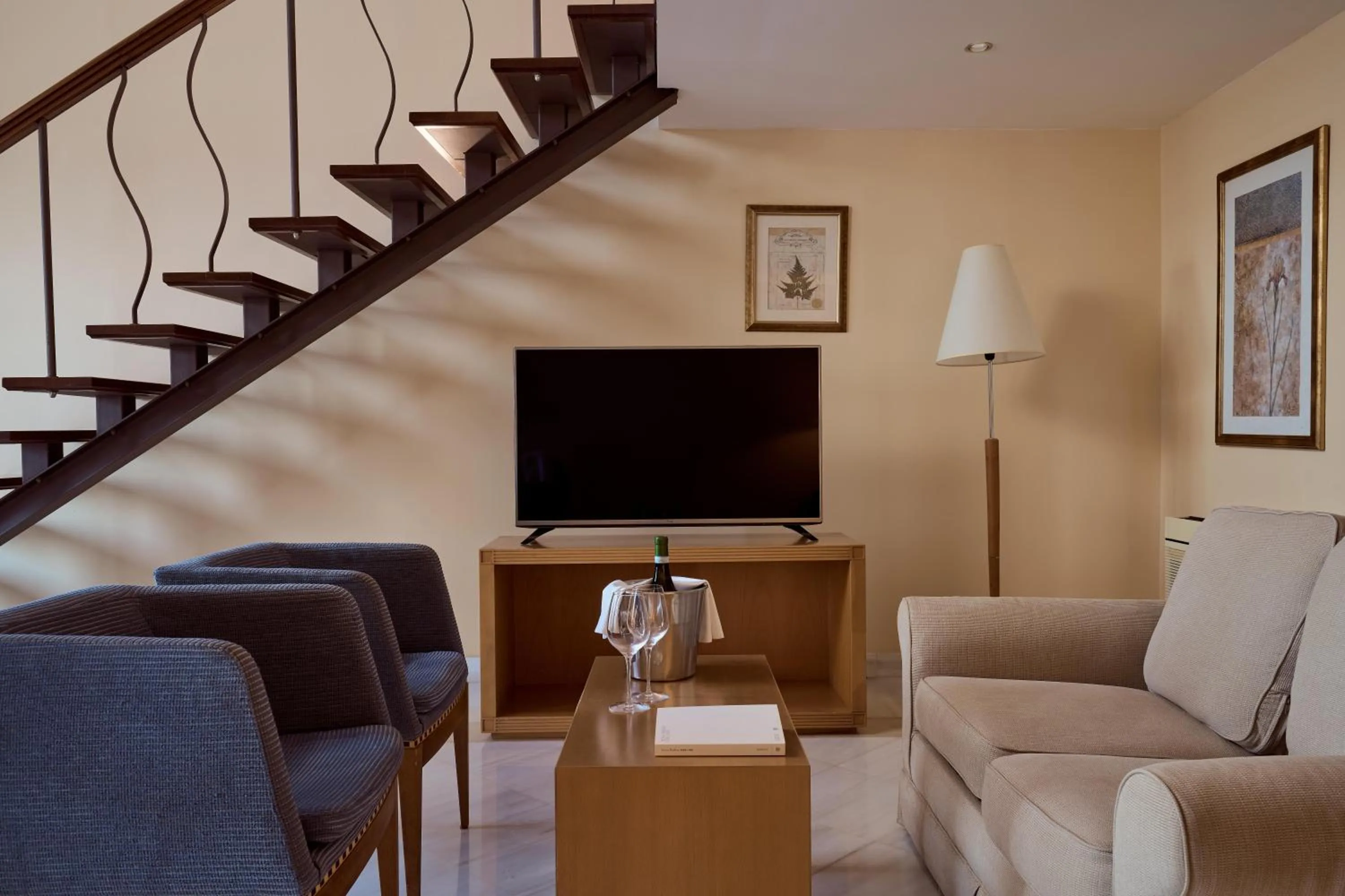 Photo of the whole room in Lindian Dream Seaside Resort- Adults Only