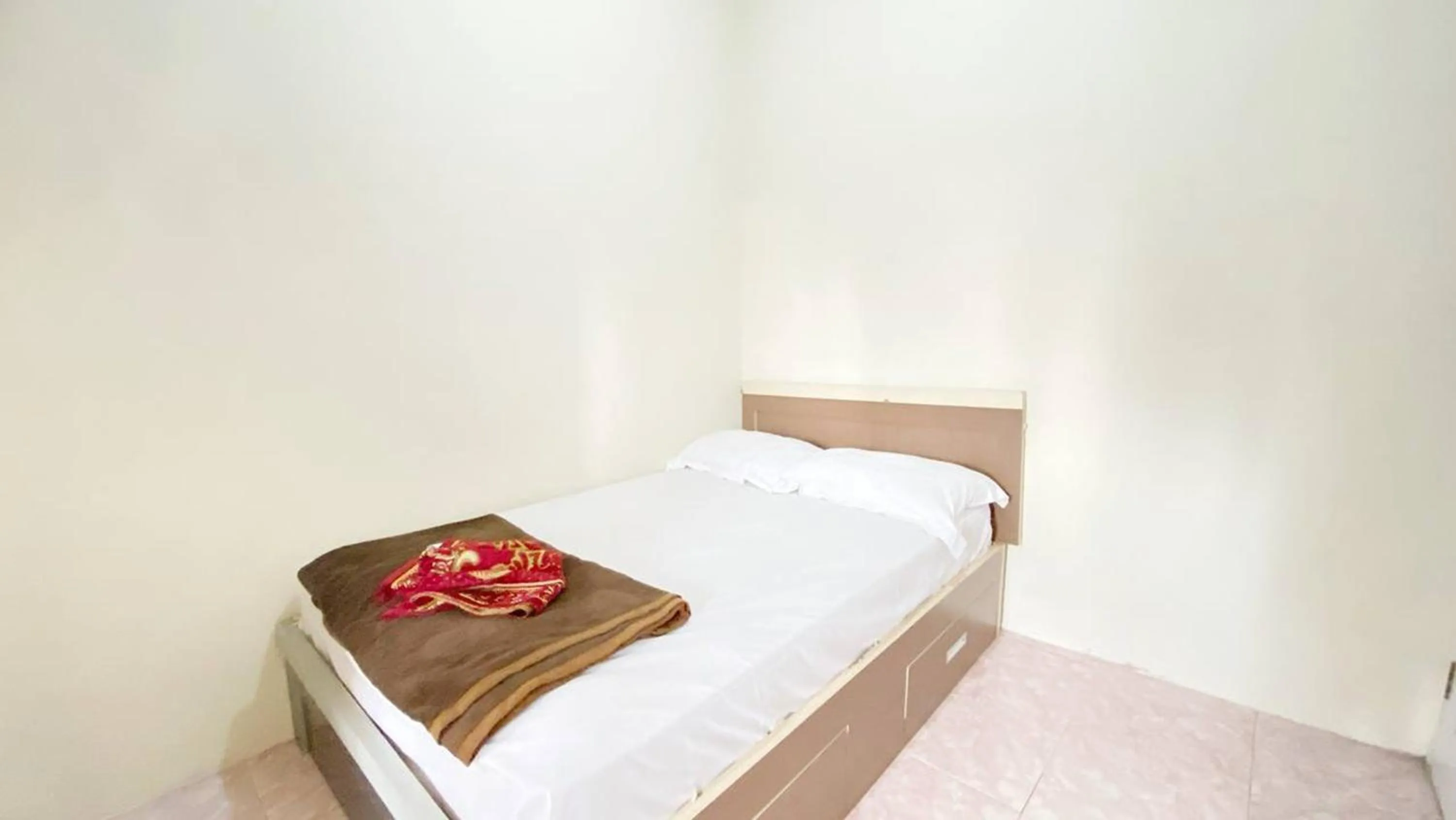 Bed in Villa Palacios Syari'ah Bukittinggi