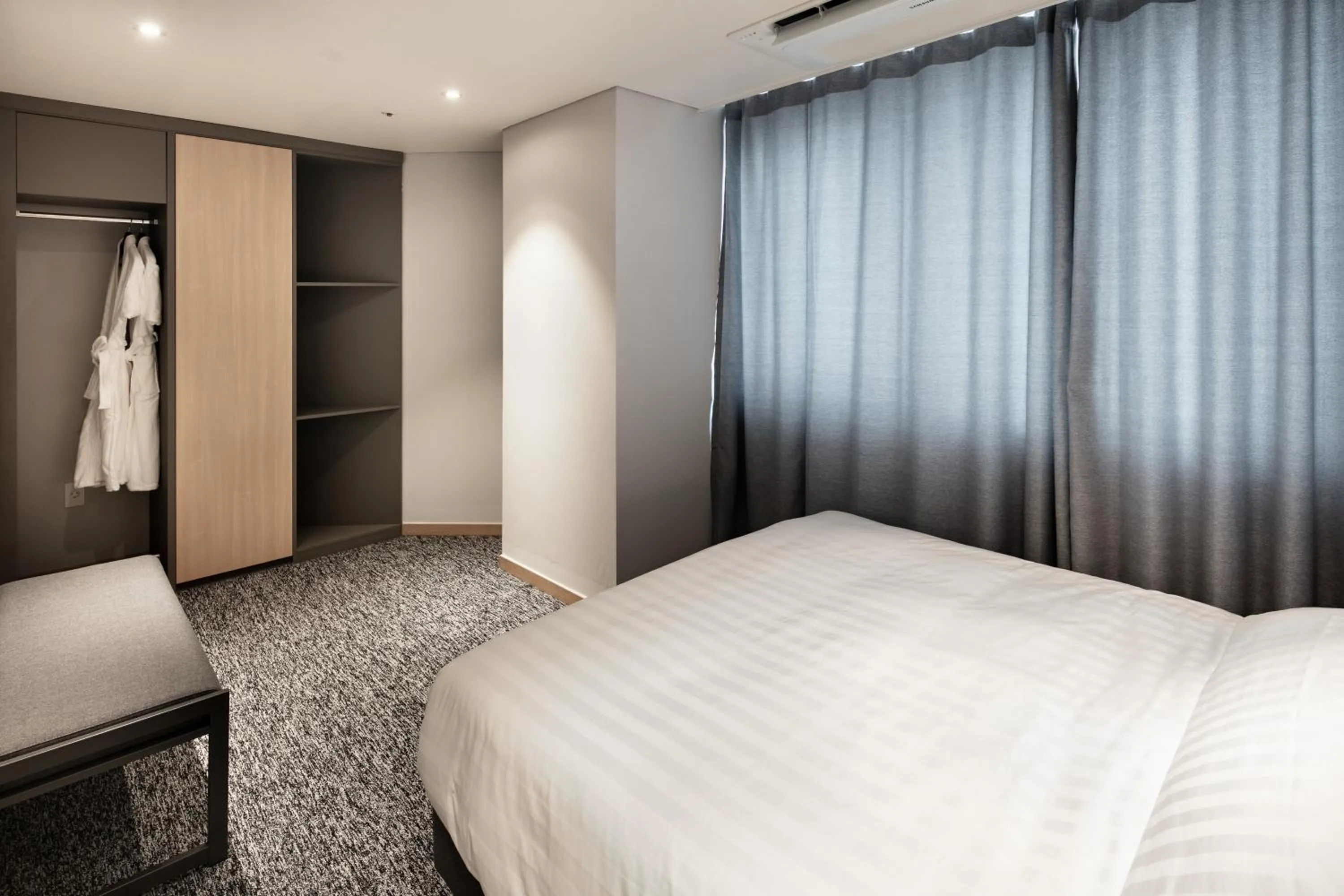 Bed in Icheon Skysun Hotel