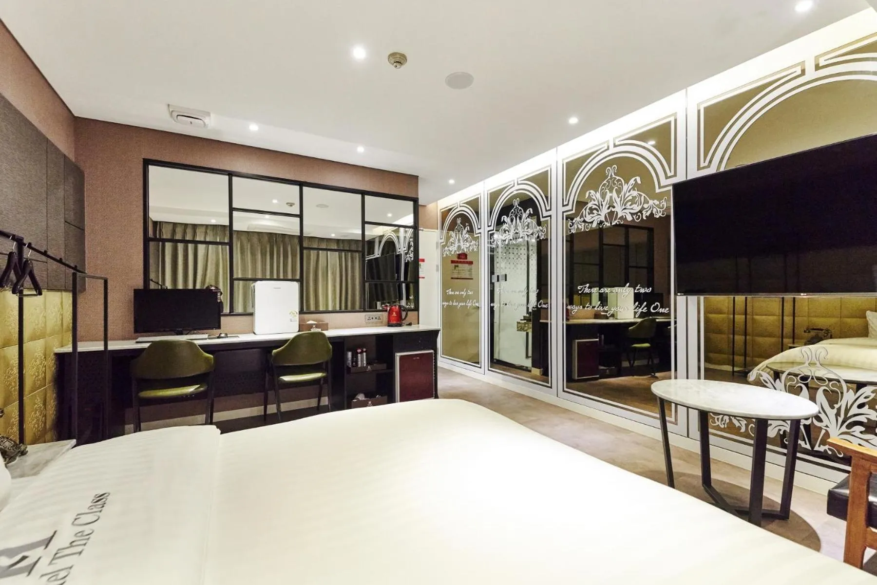 Bed in Hotel The Class