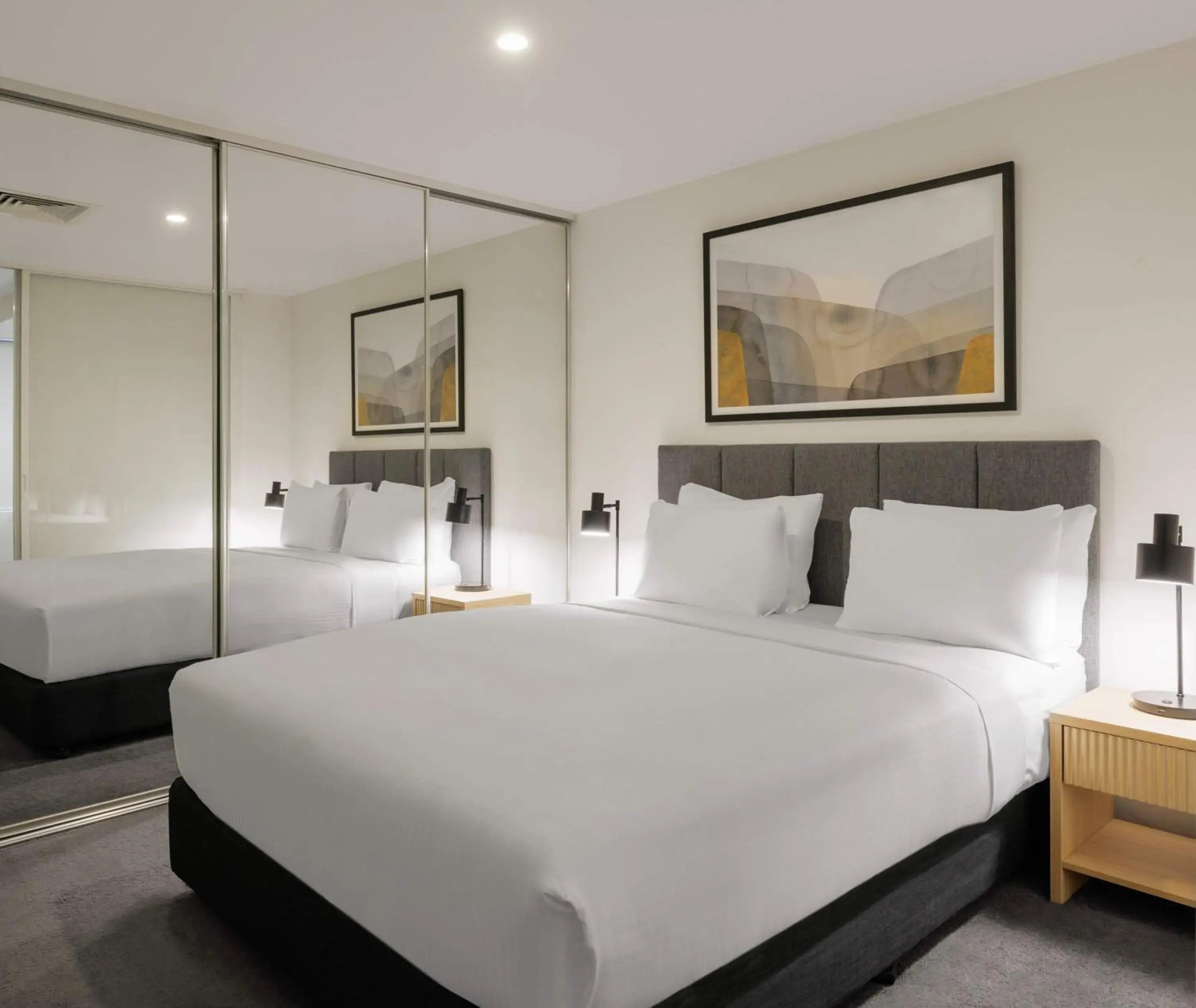 1 Bedroom Executive in Oaks Melbourne Flemington Suites 1 Bedroom Executive in Oaks Melbourne Flemington Suites