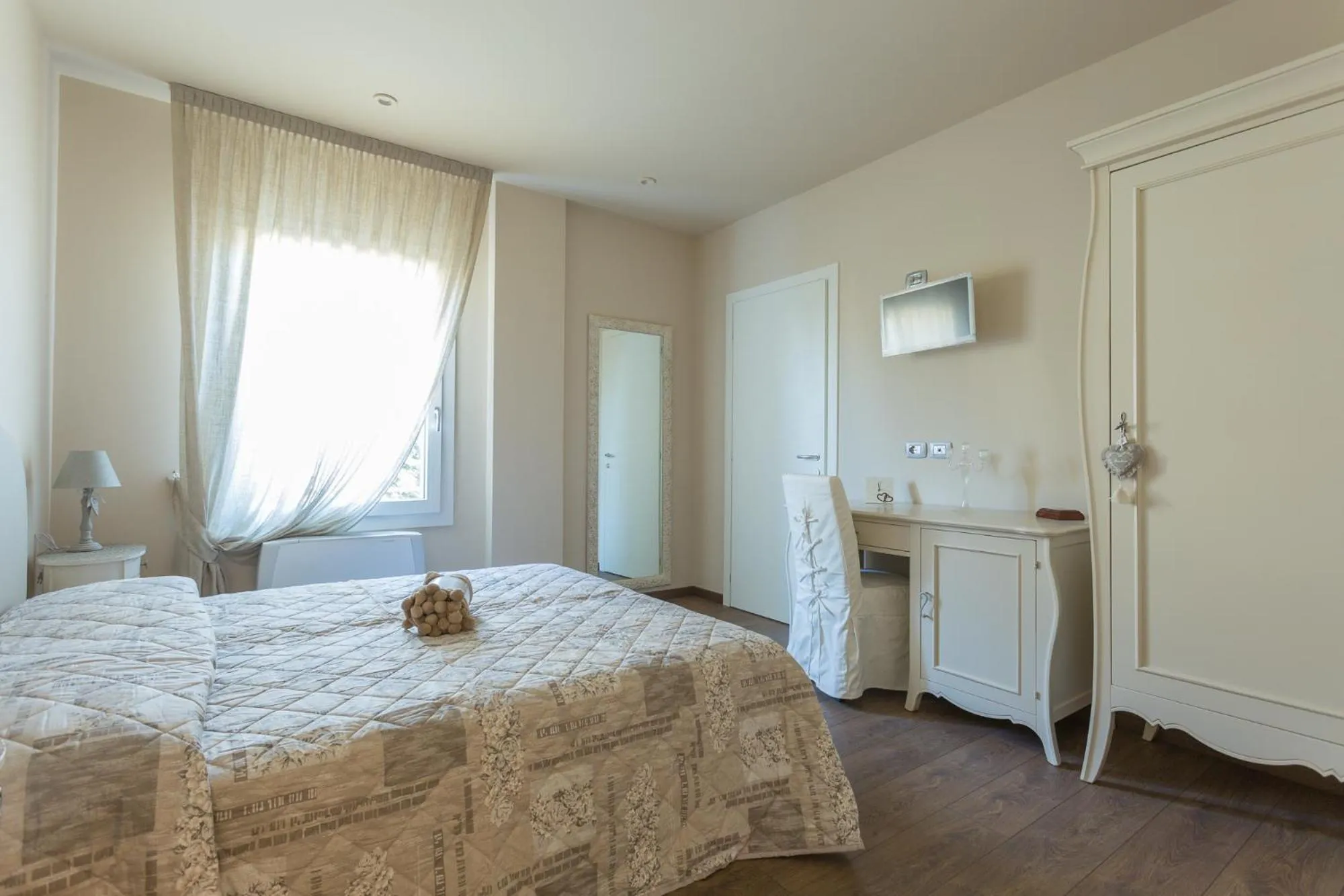 Photo of the whole room, Bed in Antica Dimora Stucky