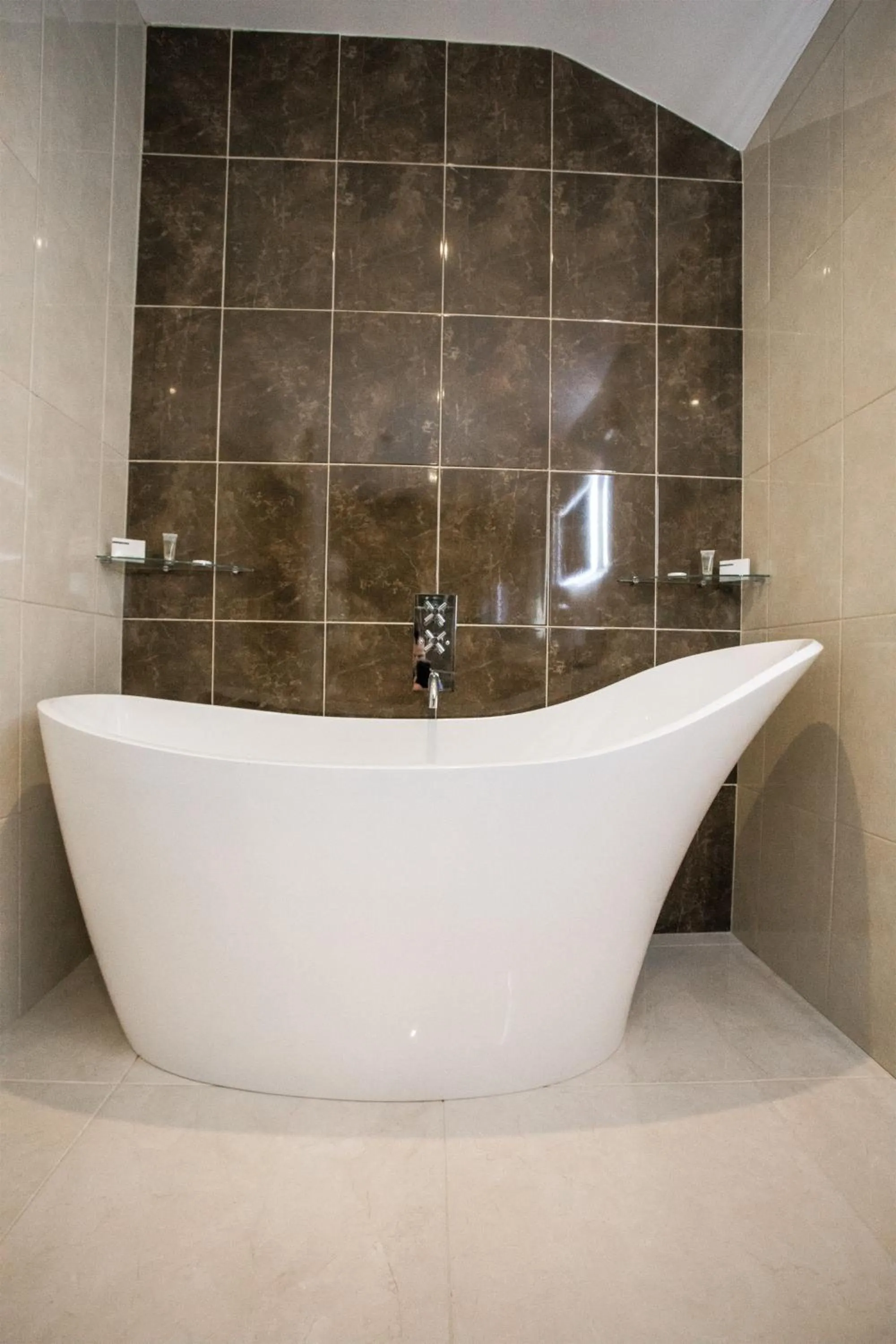 Bathroom in Tullyglass House Hotel