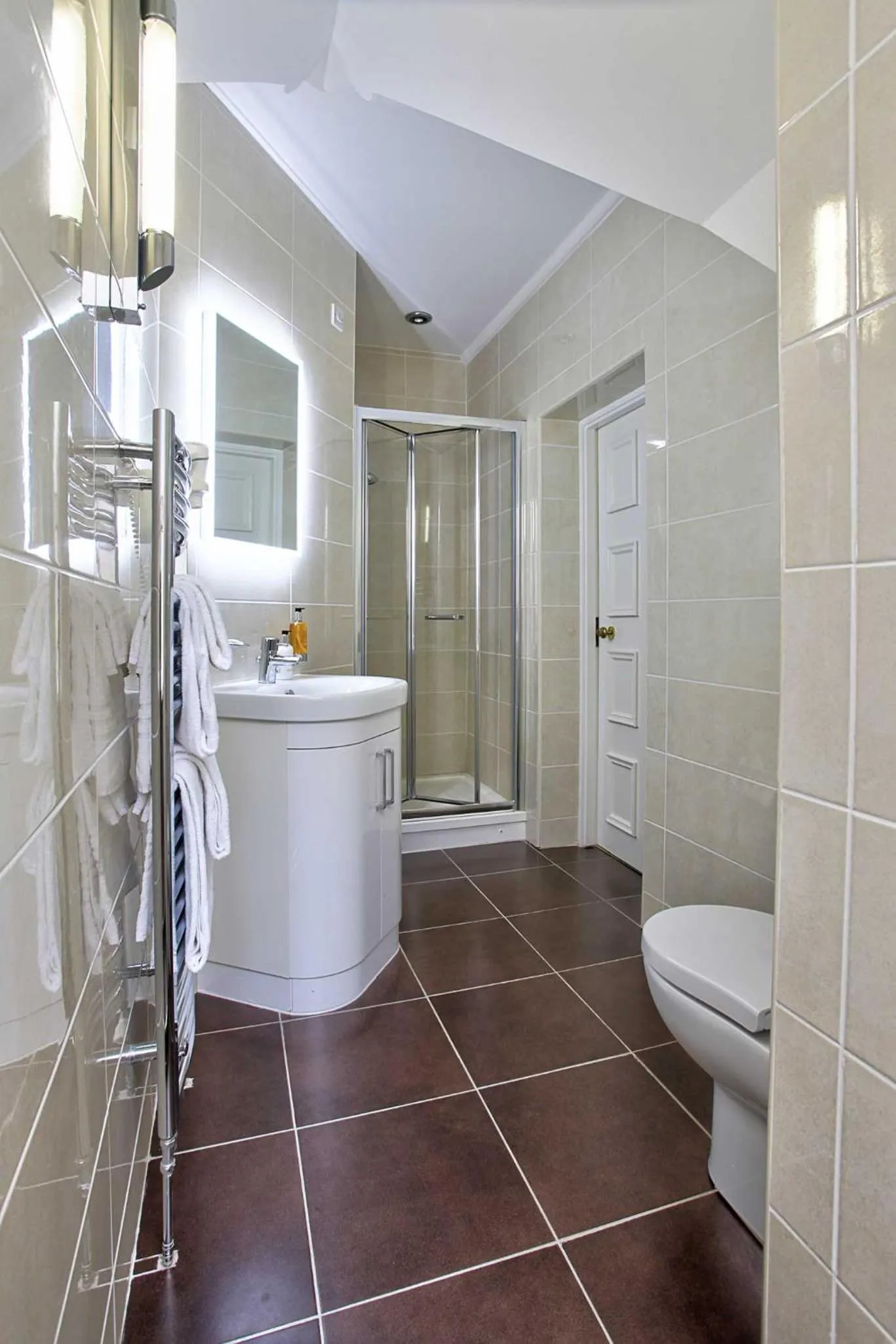 Shower in Tullyglass House Hotel