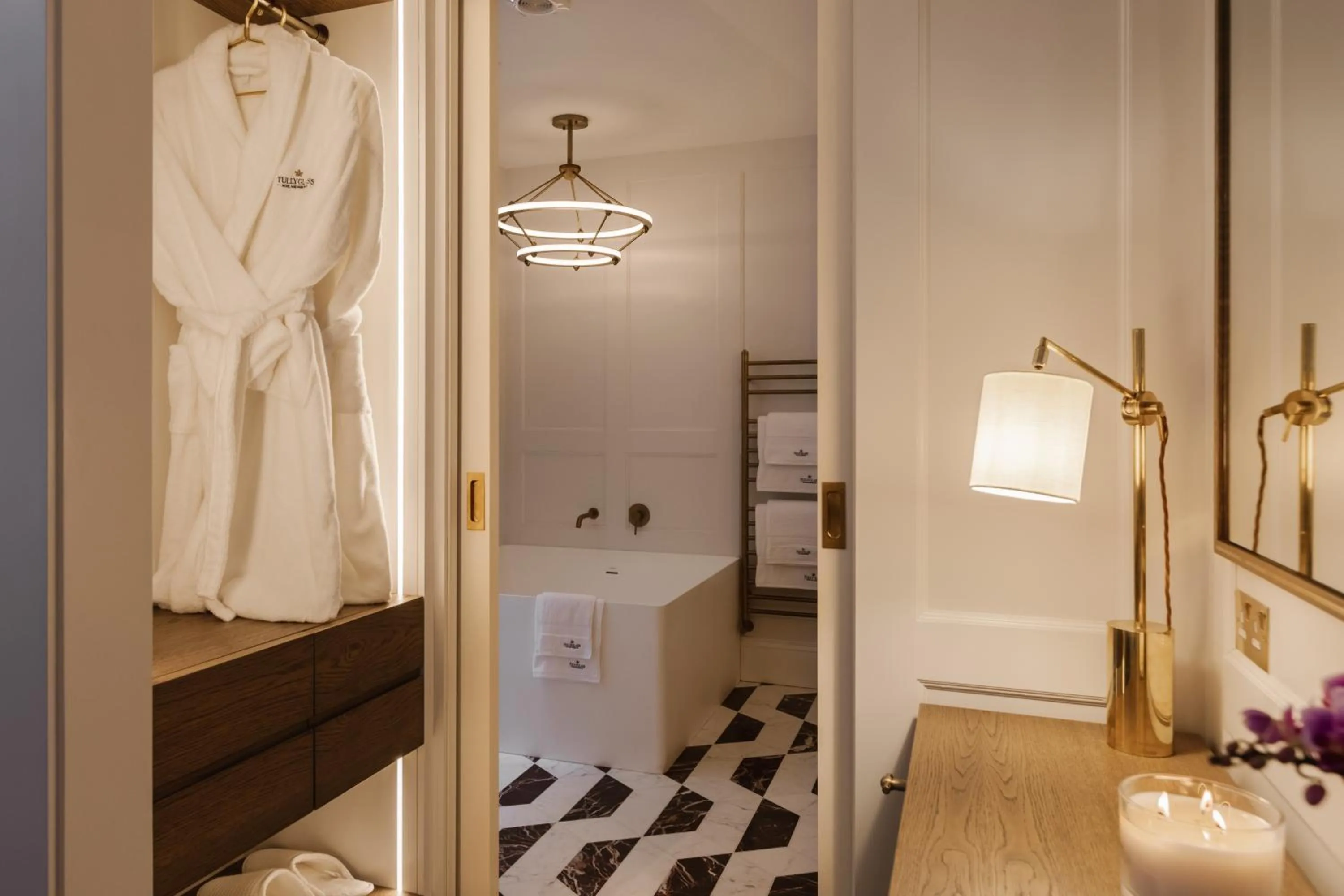 Bathroom in Tullyglass House Hotel