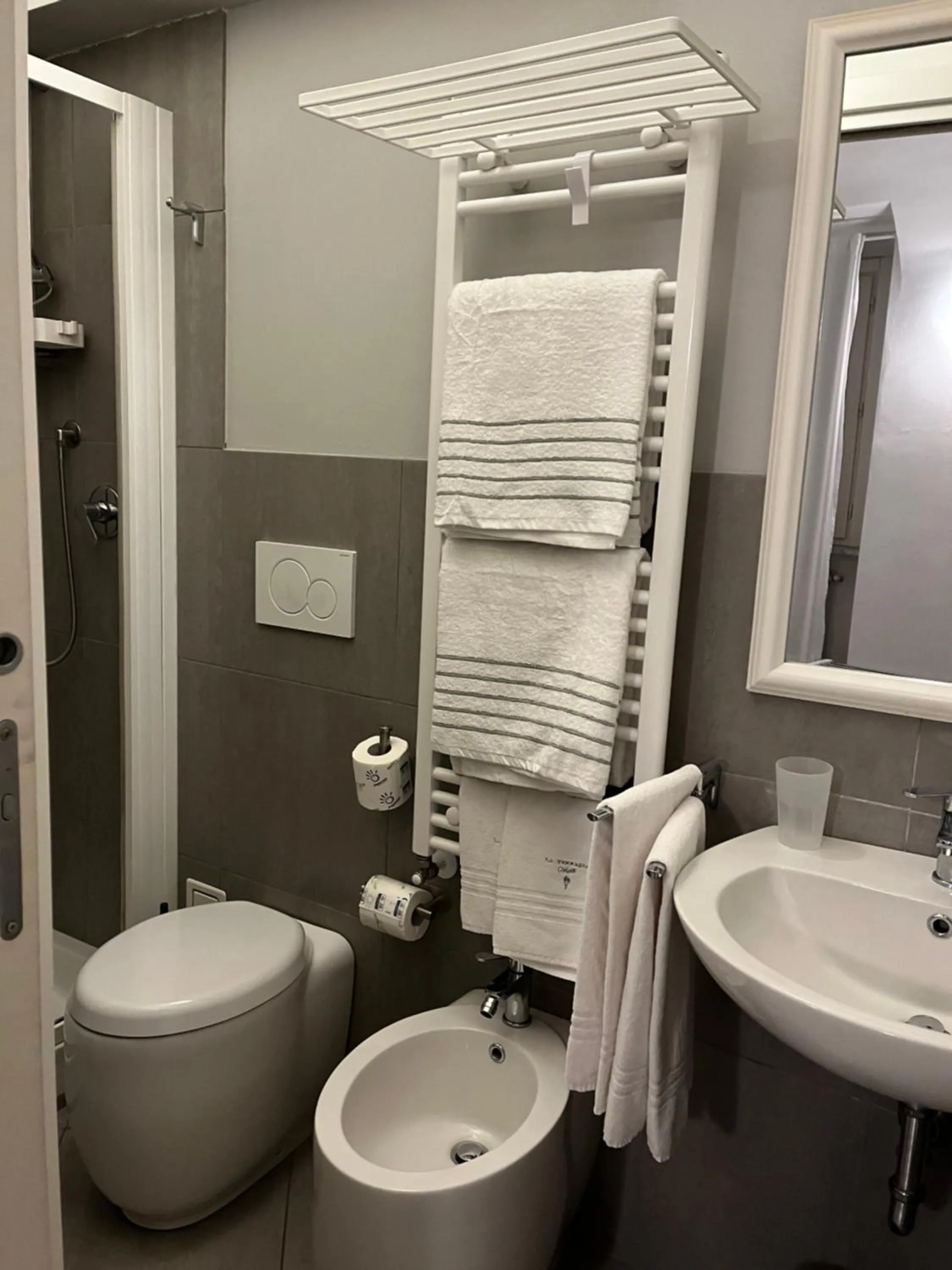 Bathroom in La Terrazza Vercelli Bed & Charme