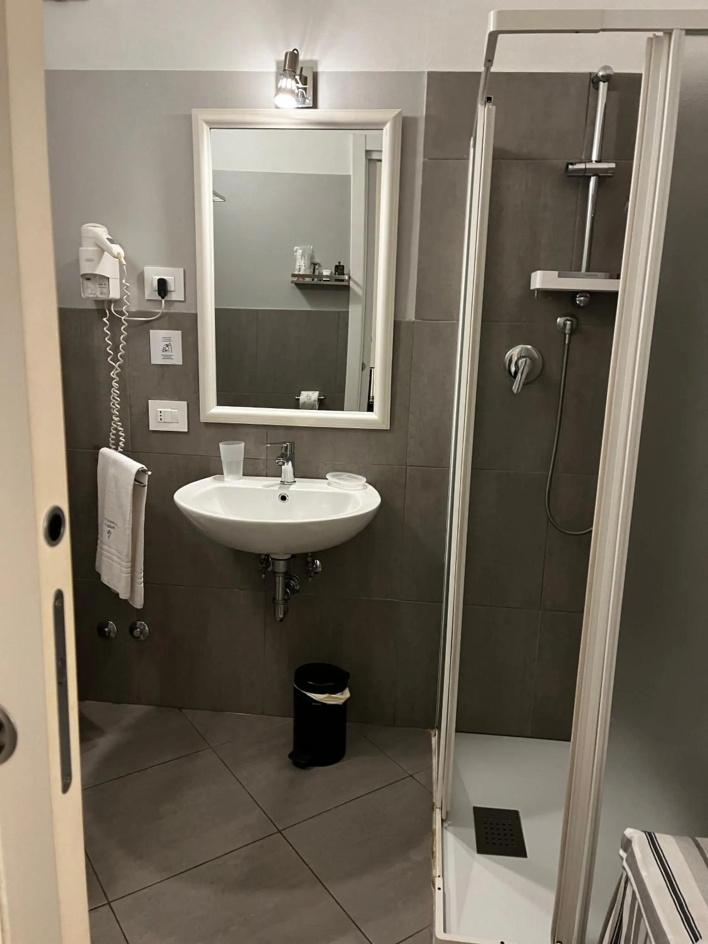 Bathroom in La Terrazza Vercelli Bed & Charme