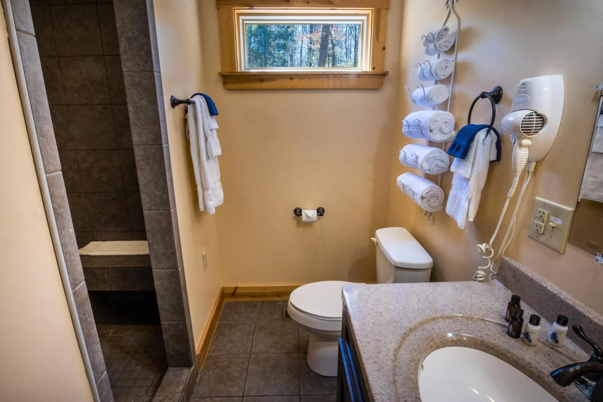 Bathroom in Adventures on the Gorge