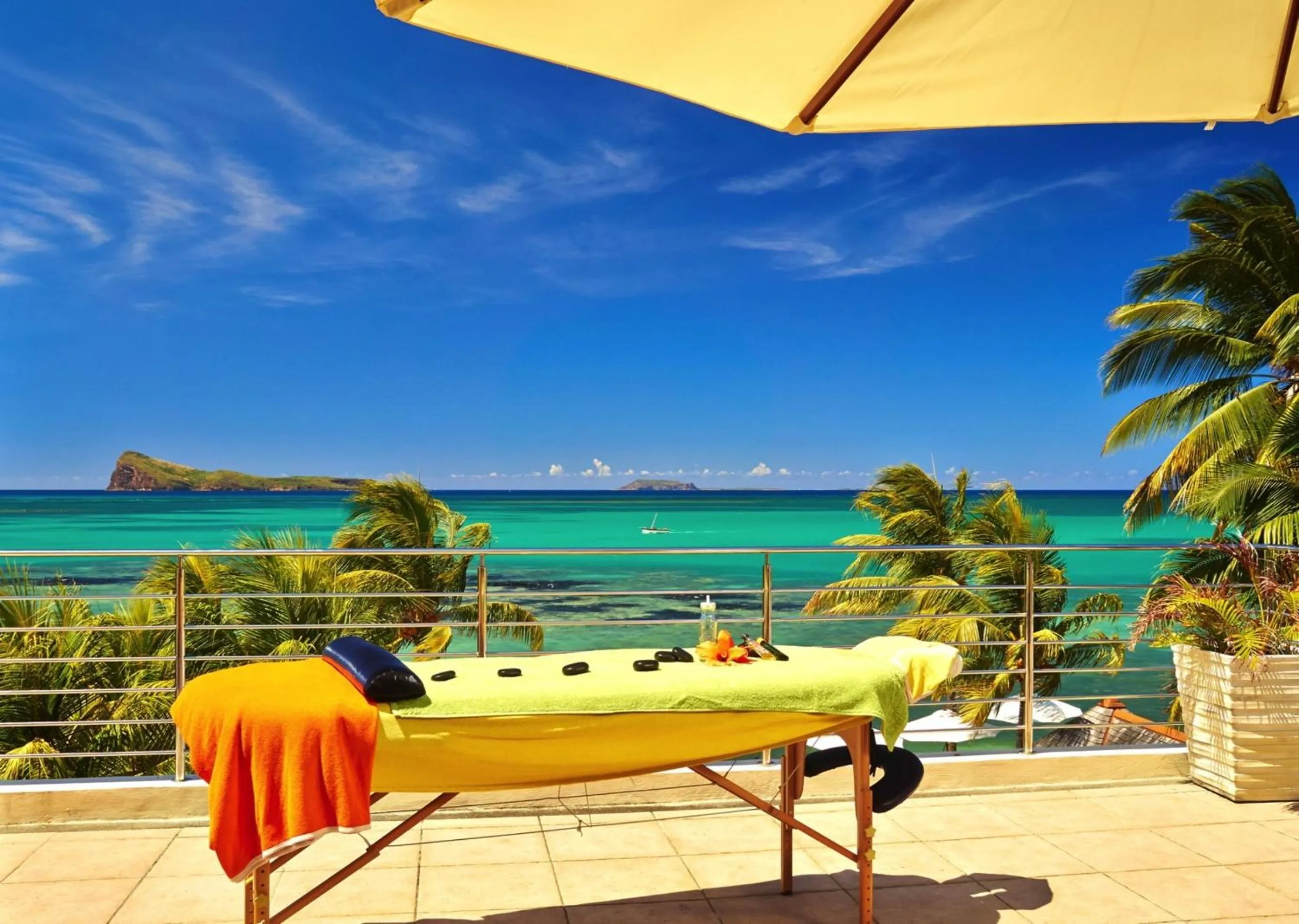 Massage in Cape Point Seafront by LOV Mauritius