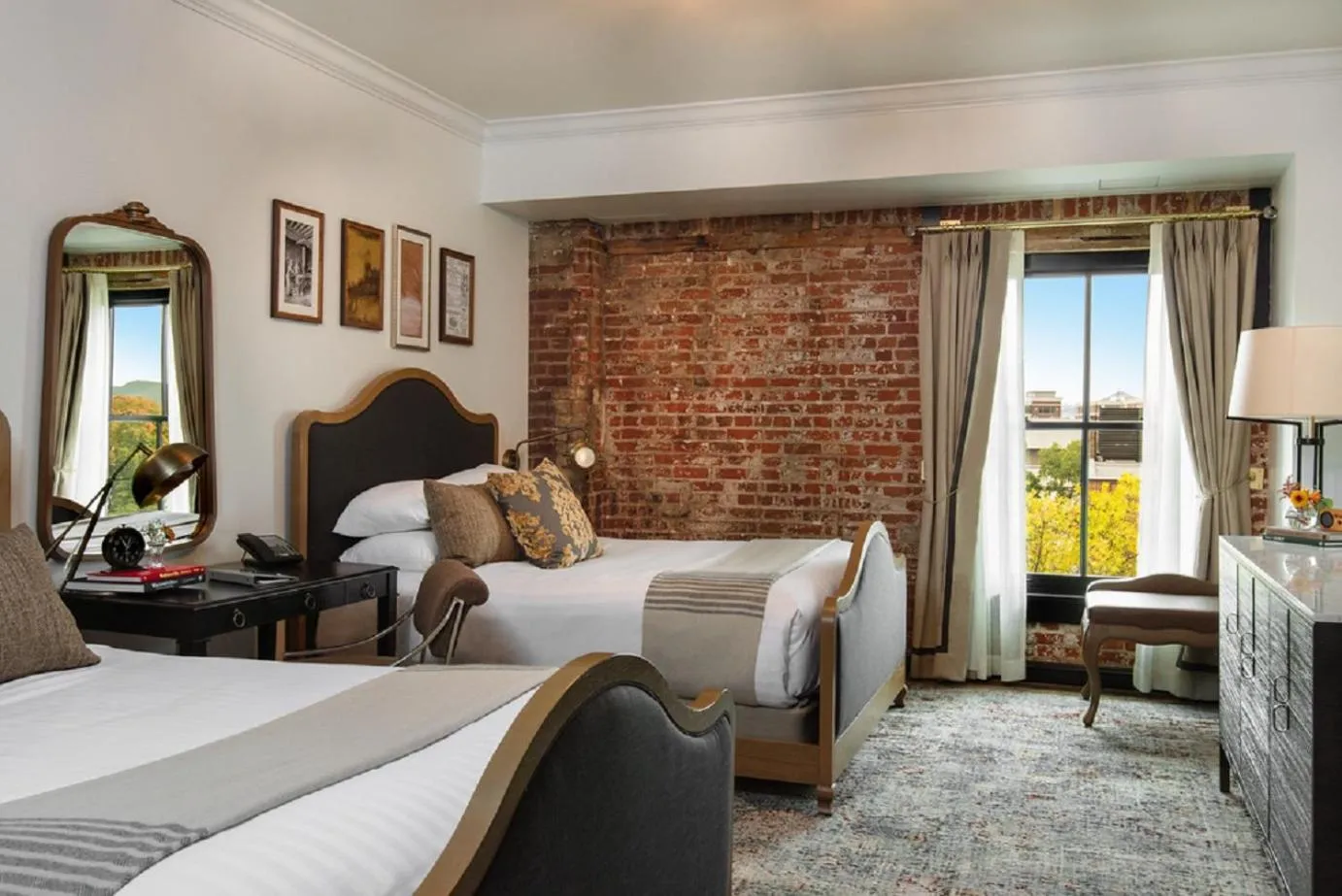 Bed in The Charmant Hotel