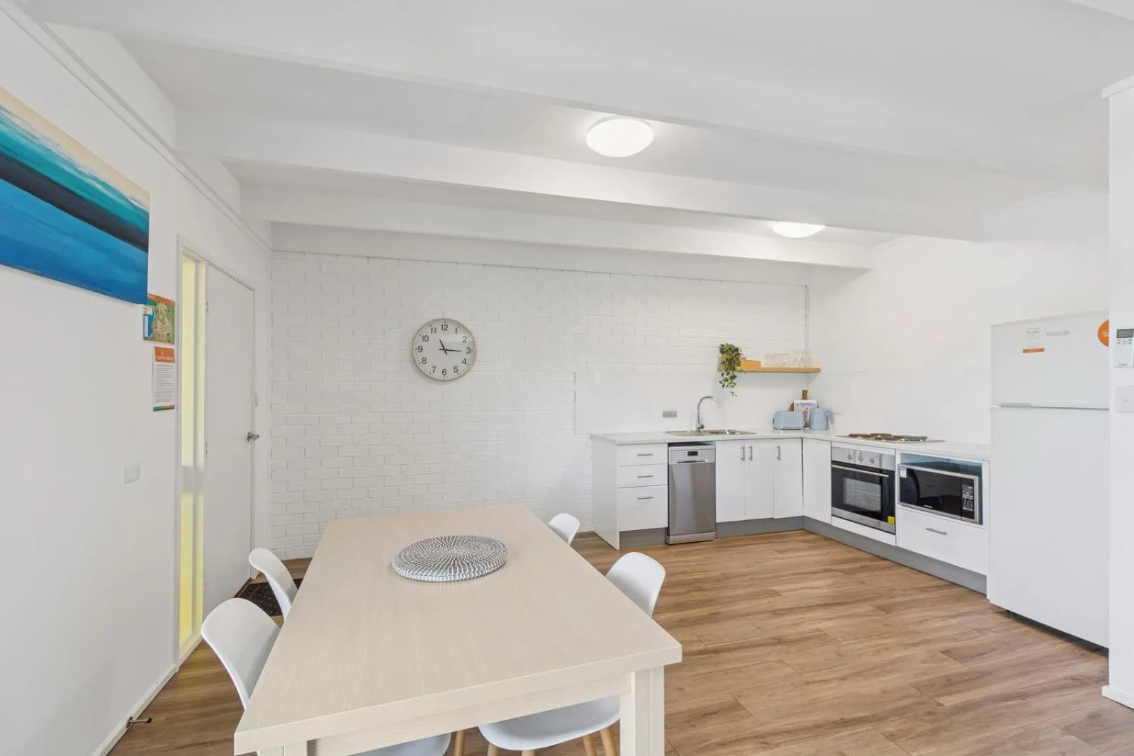 Kitchen or kitchenette in Ingenia Holidays Bermagui