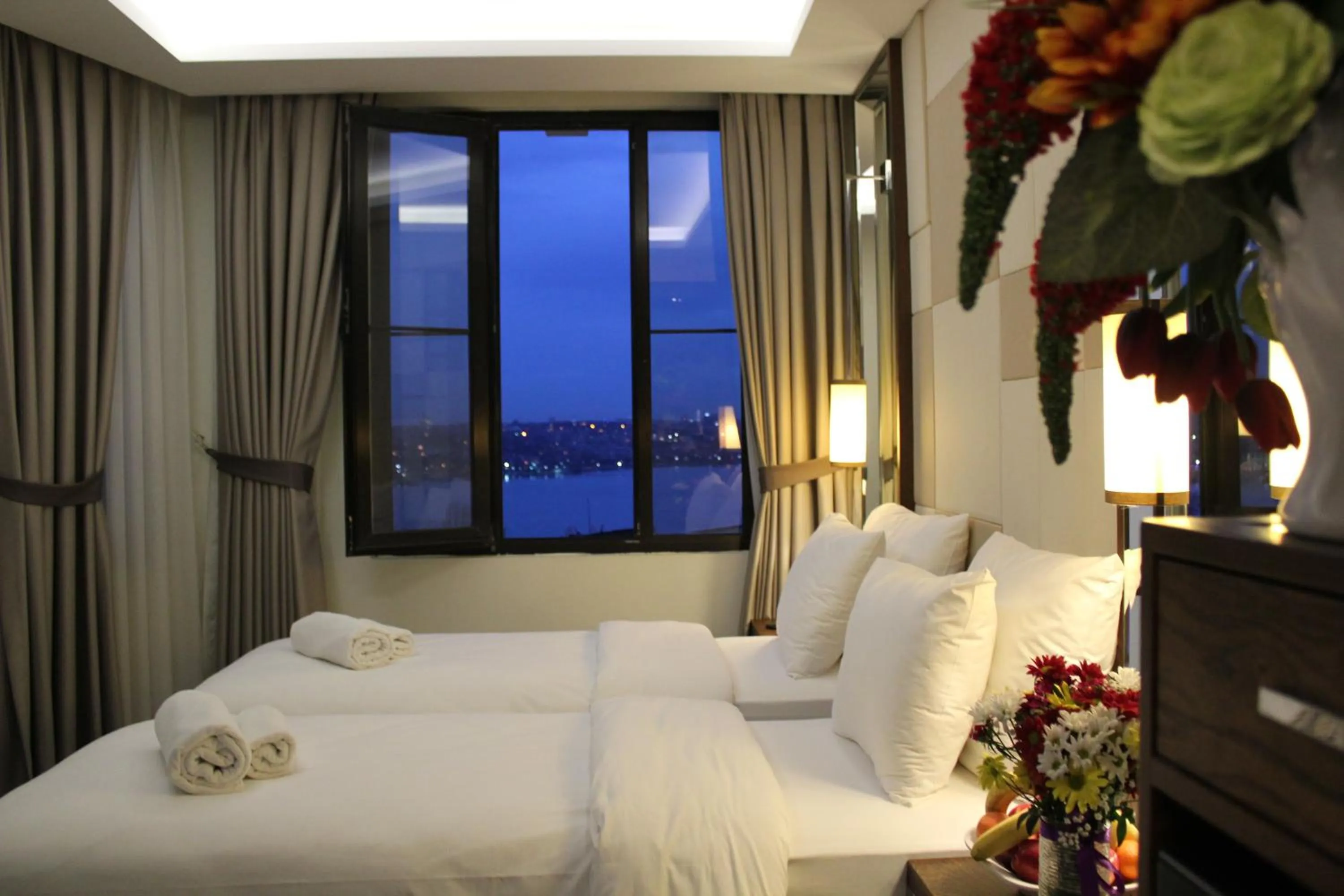 Photo of the whole room, Bed in The Biancho Hotel Pera