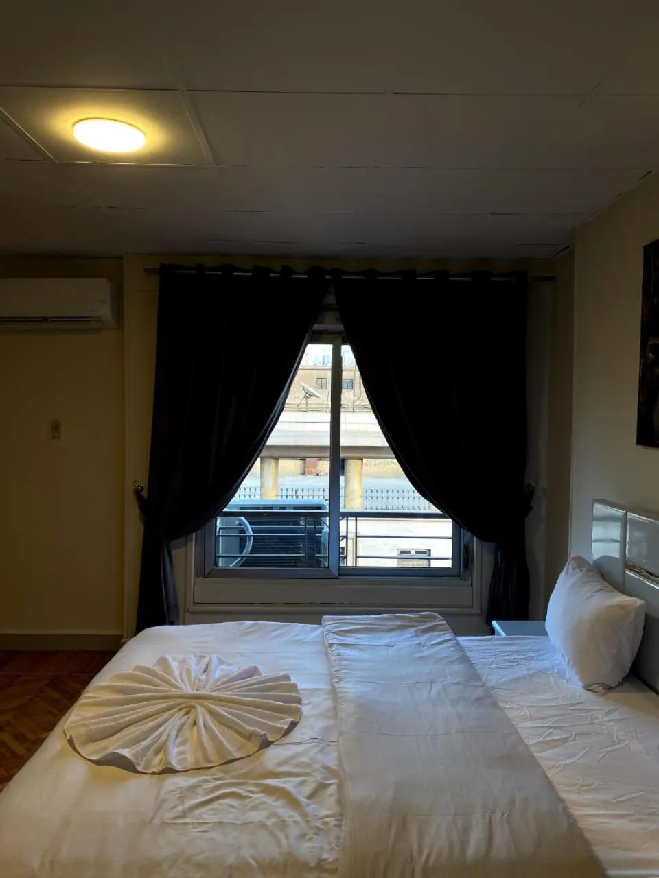 Bed in Sky light hotel