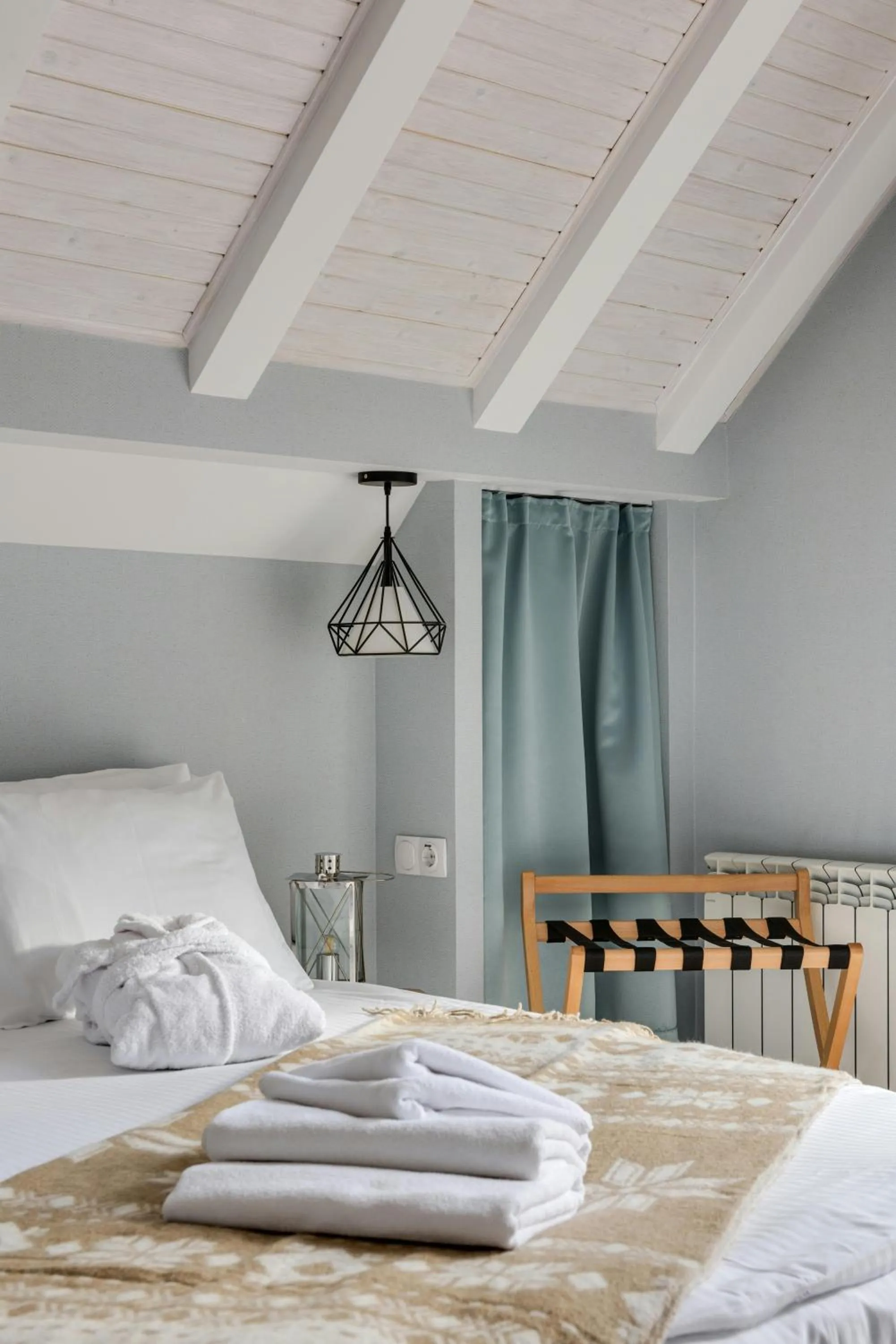 Bed in Hotel City Star