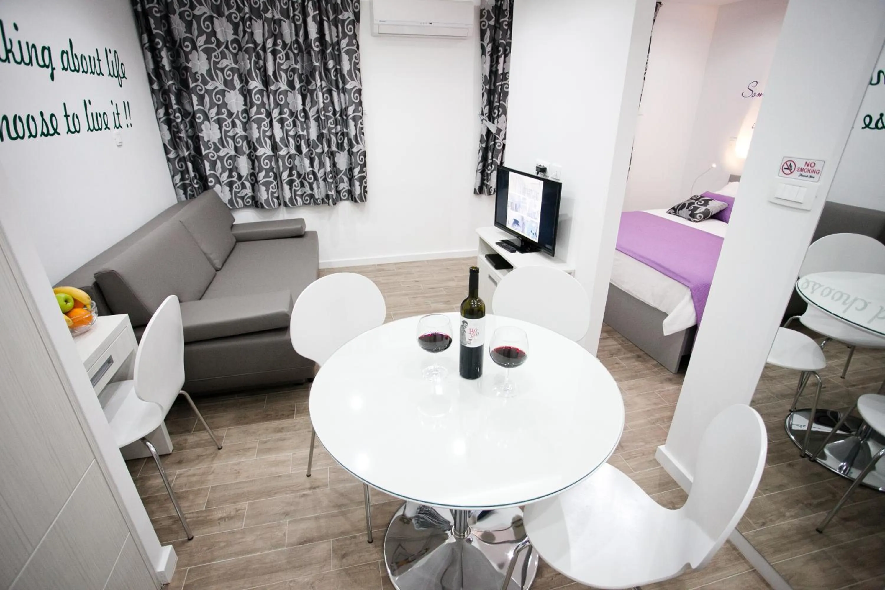 Area and facilities in Apartment 4 You in Split