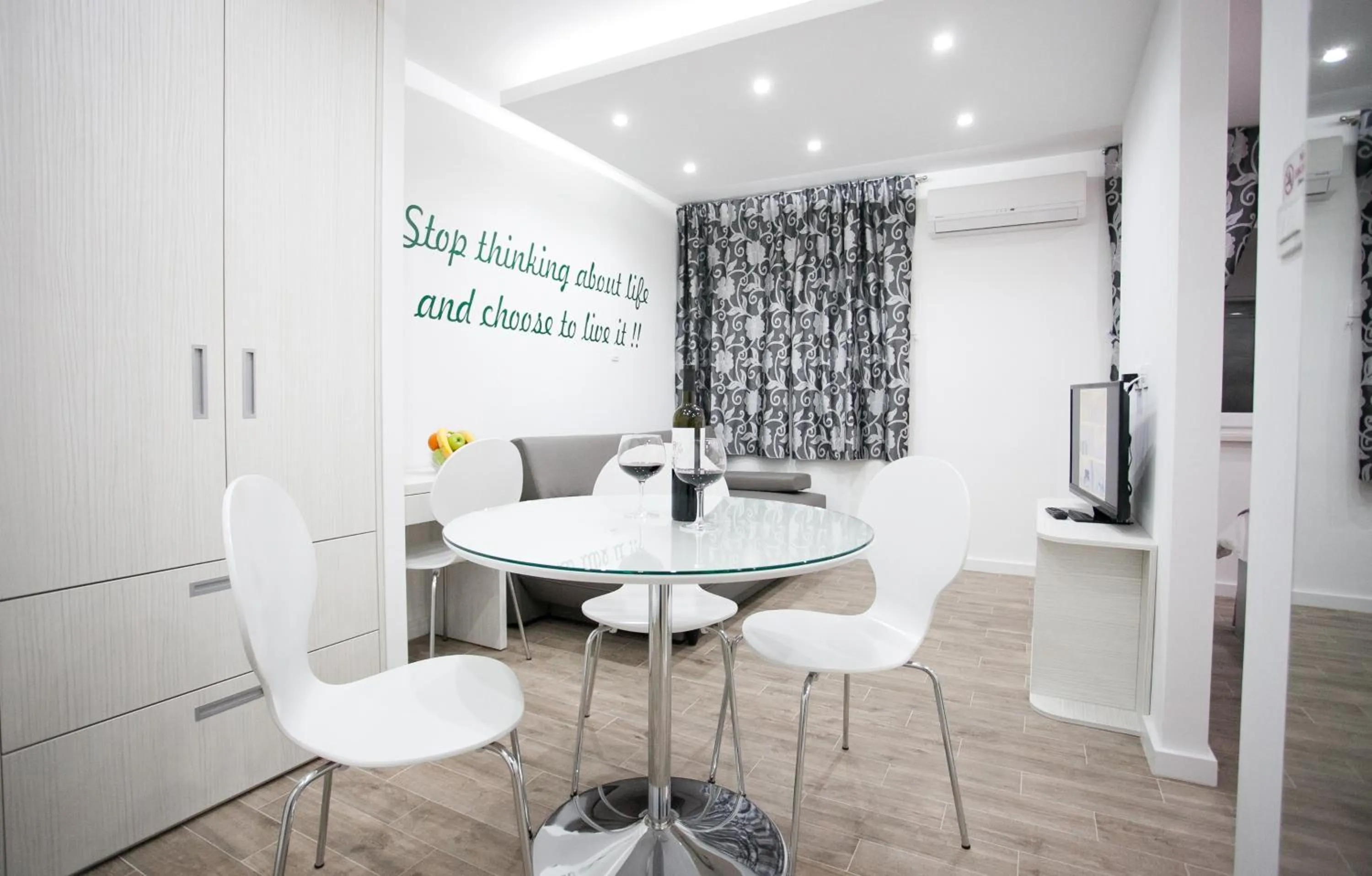 Dining area in Apartment 4 You in Split