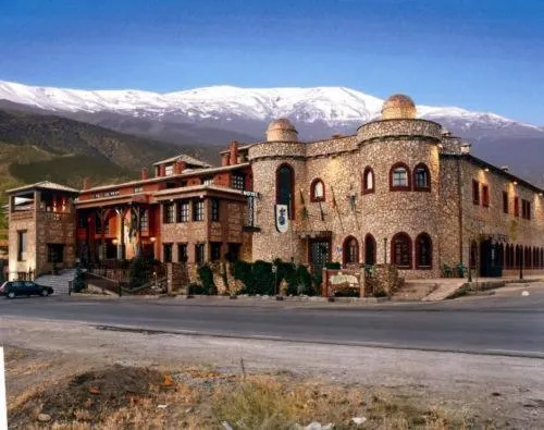 Property building in Hospederia del Zenete