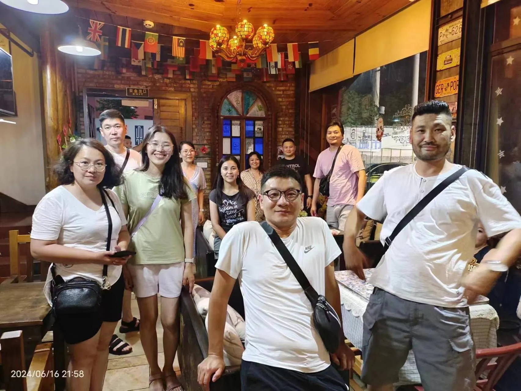 People in Hotel California Zhangjiajie