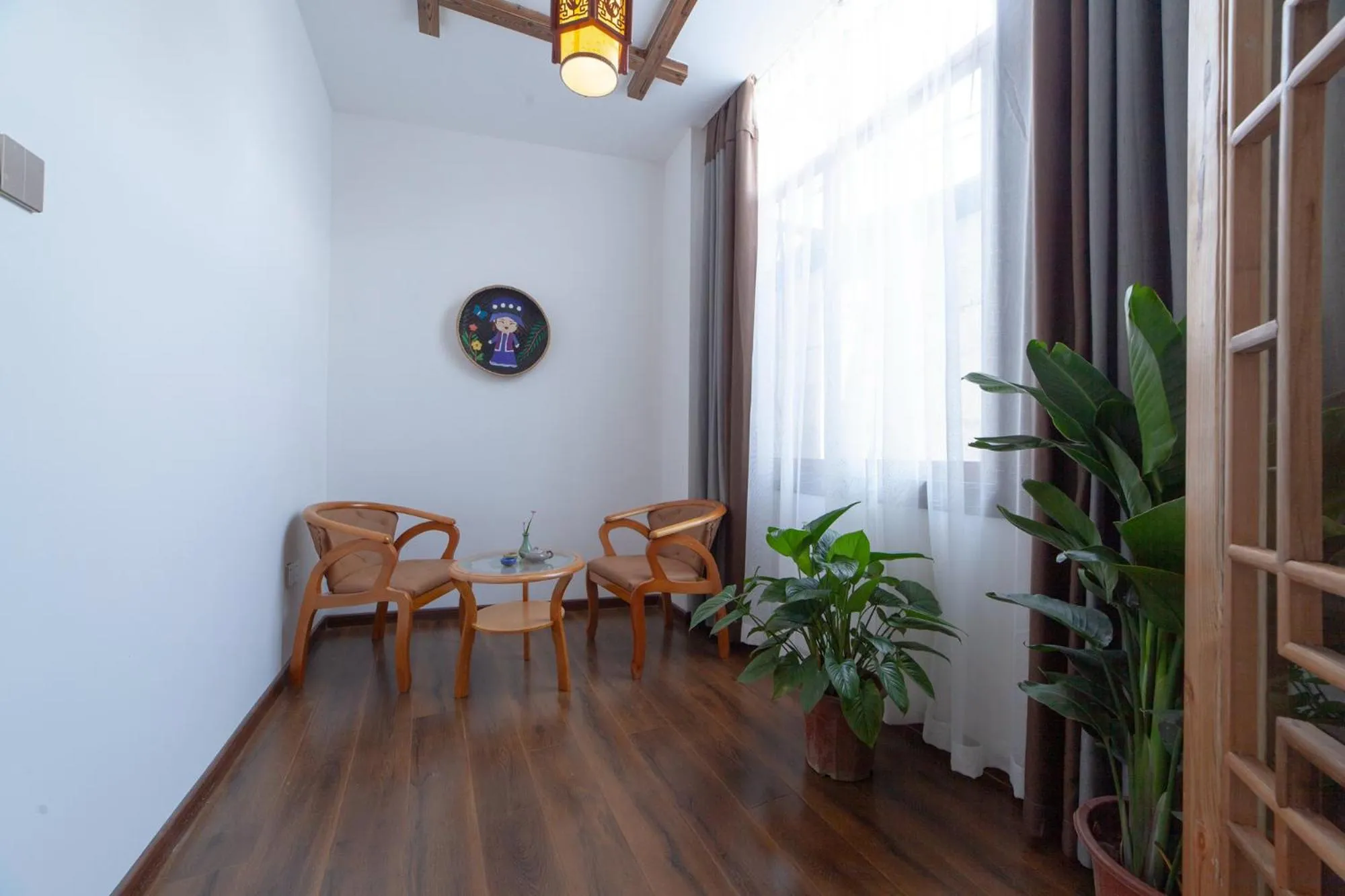 Seating area in Hotel California Zhangjiajie