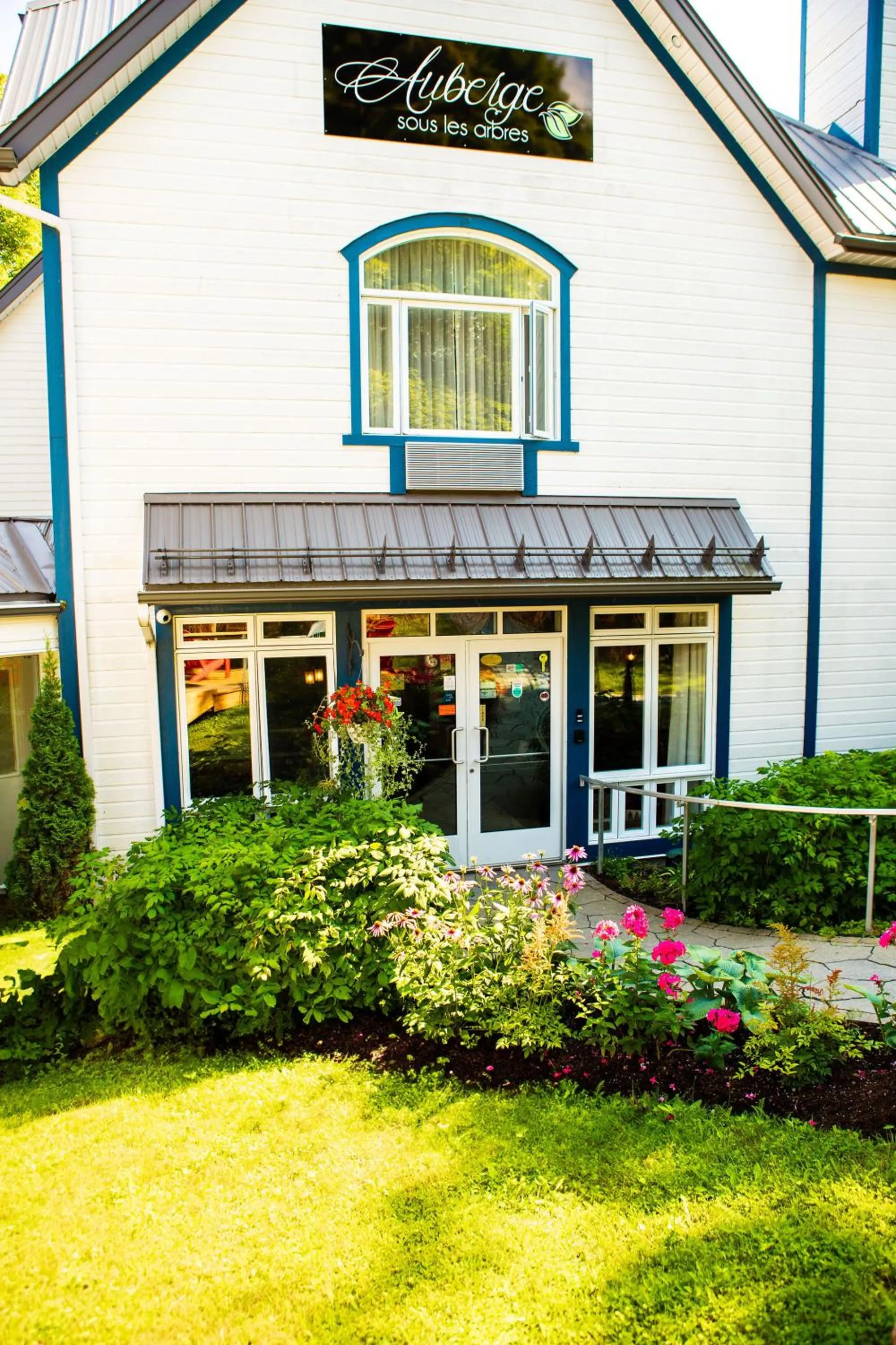 Property building in Auberge Sous les Arbres