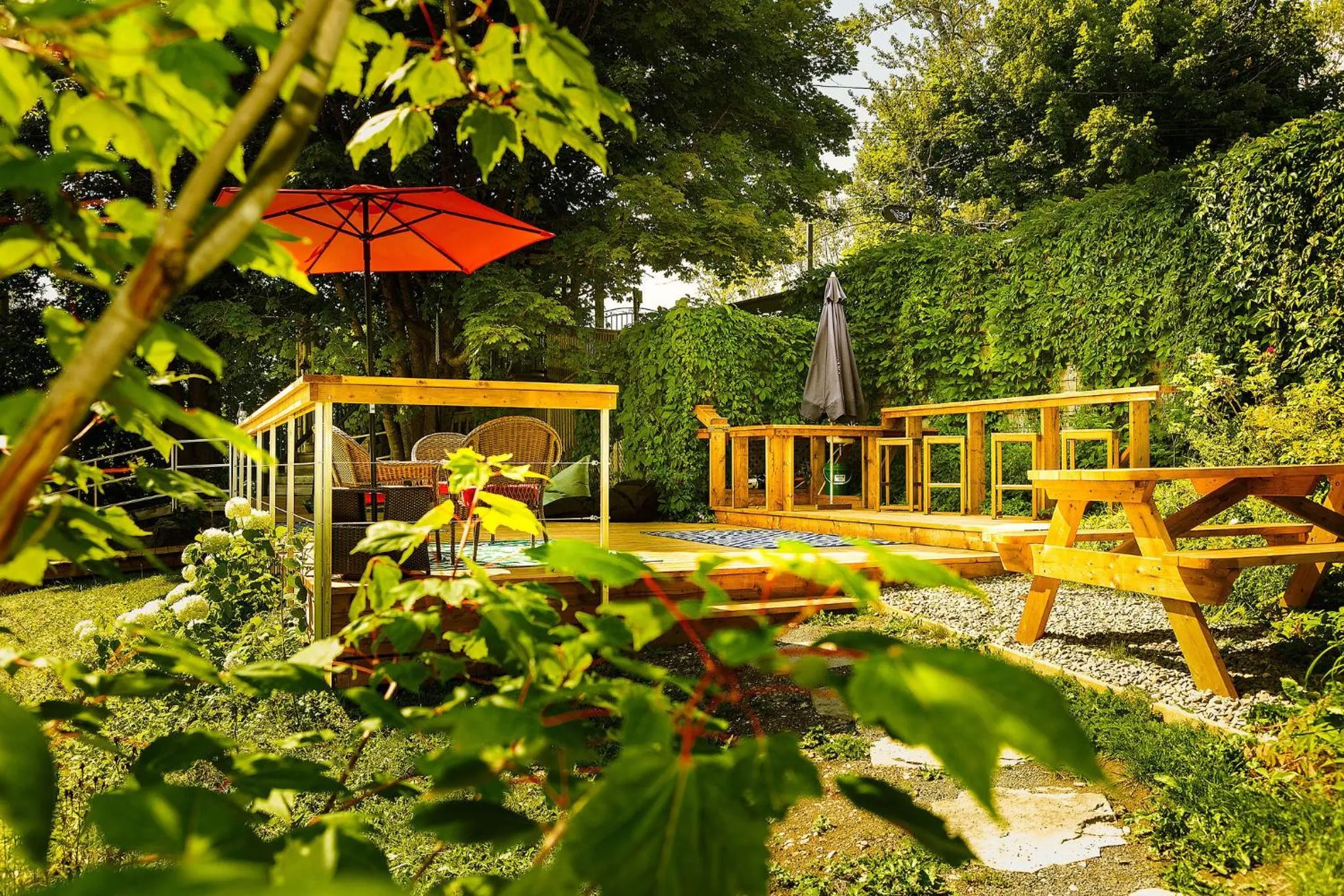 Patio in Auberge Sous les Arbres