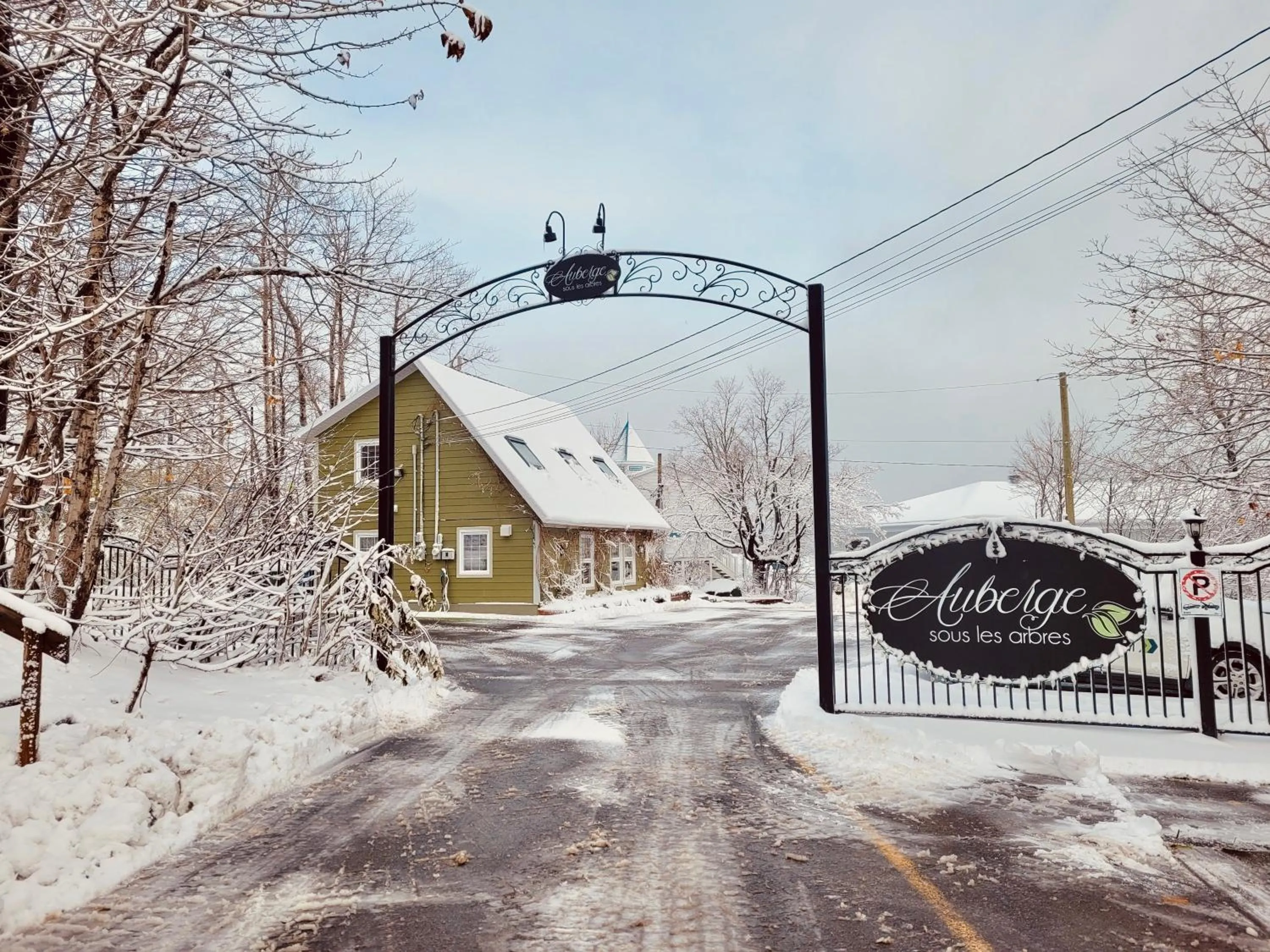 Property building in Auberge Sous les Arbres