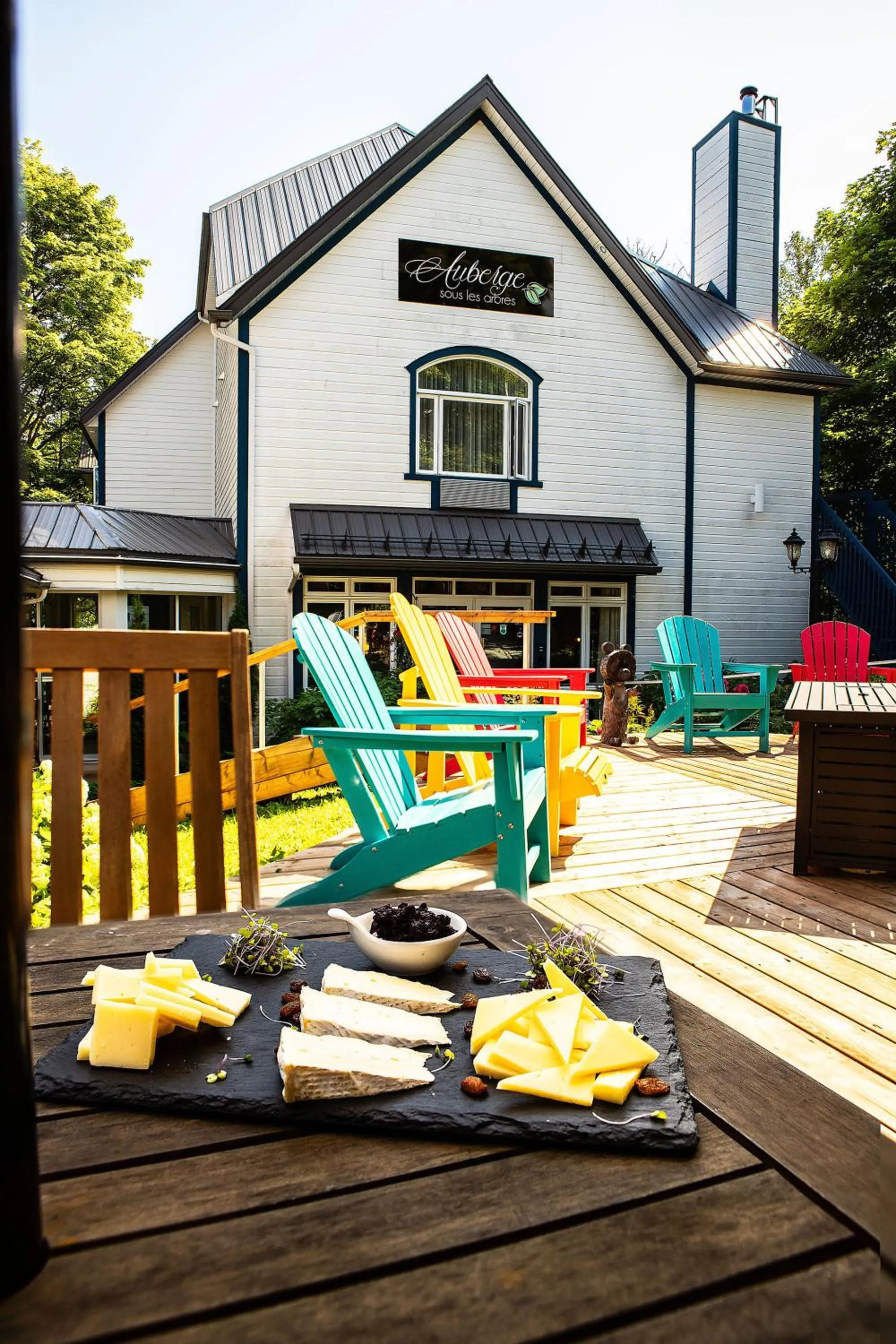 Patio in Auberge Sous les Arbres