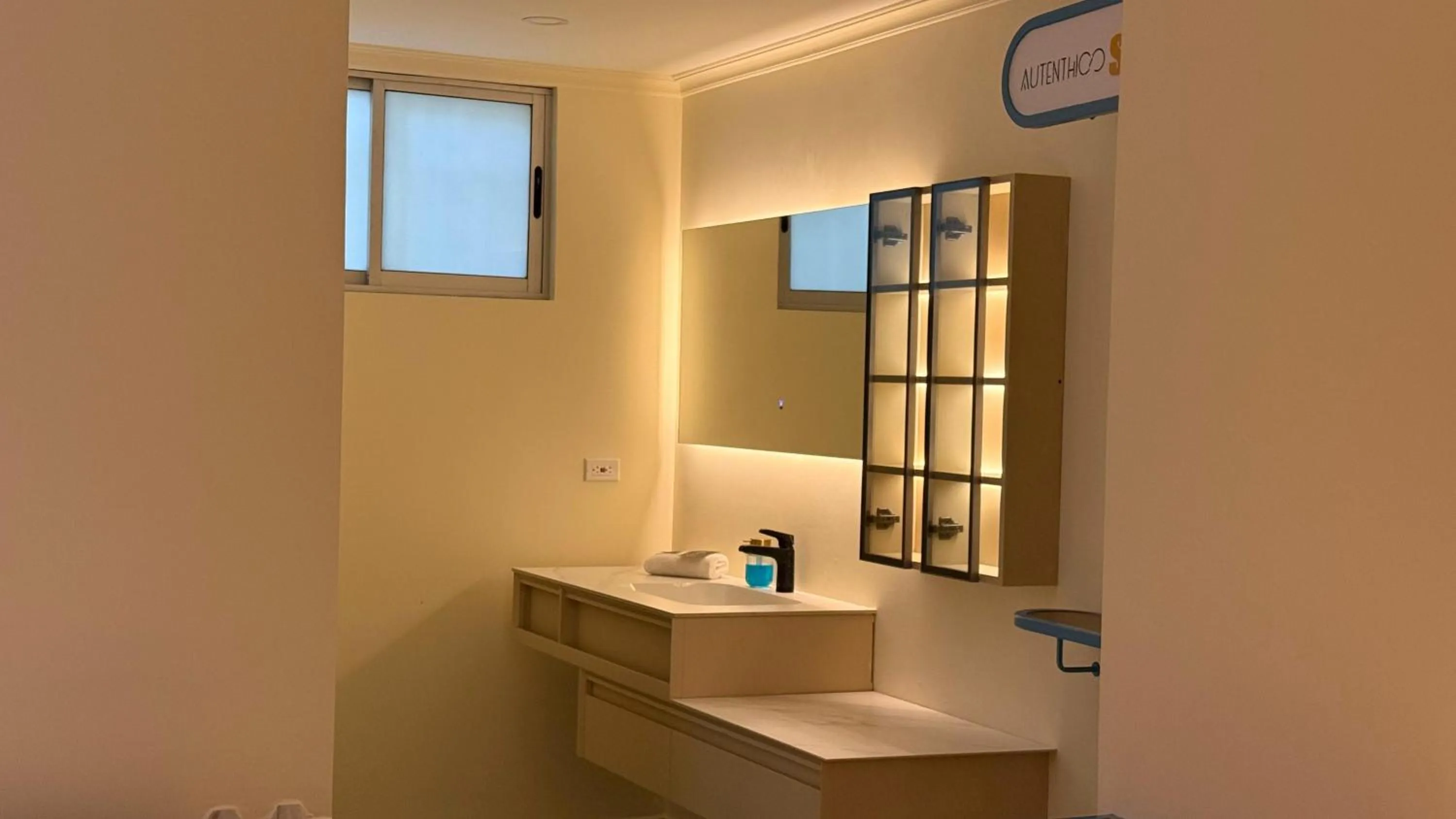 Decorative detail in Autenthico Provenza Home Medellin