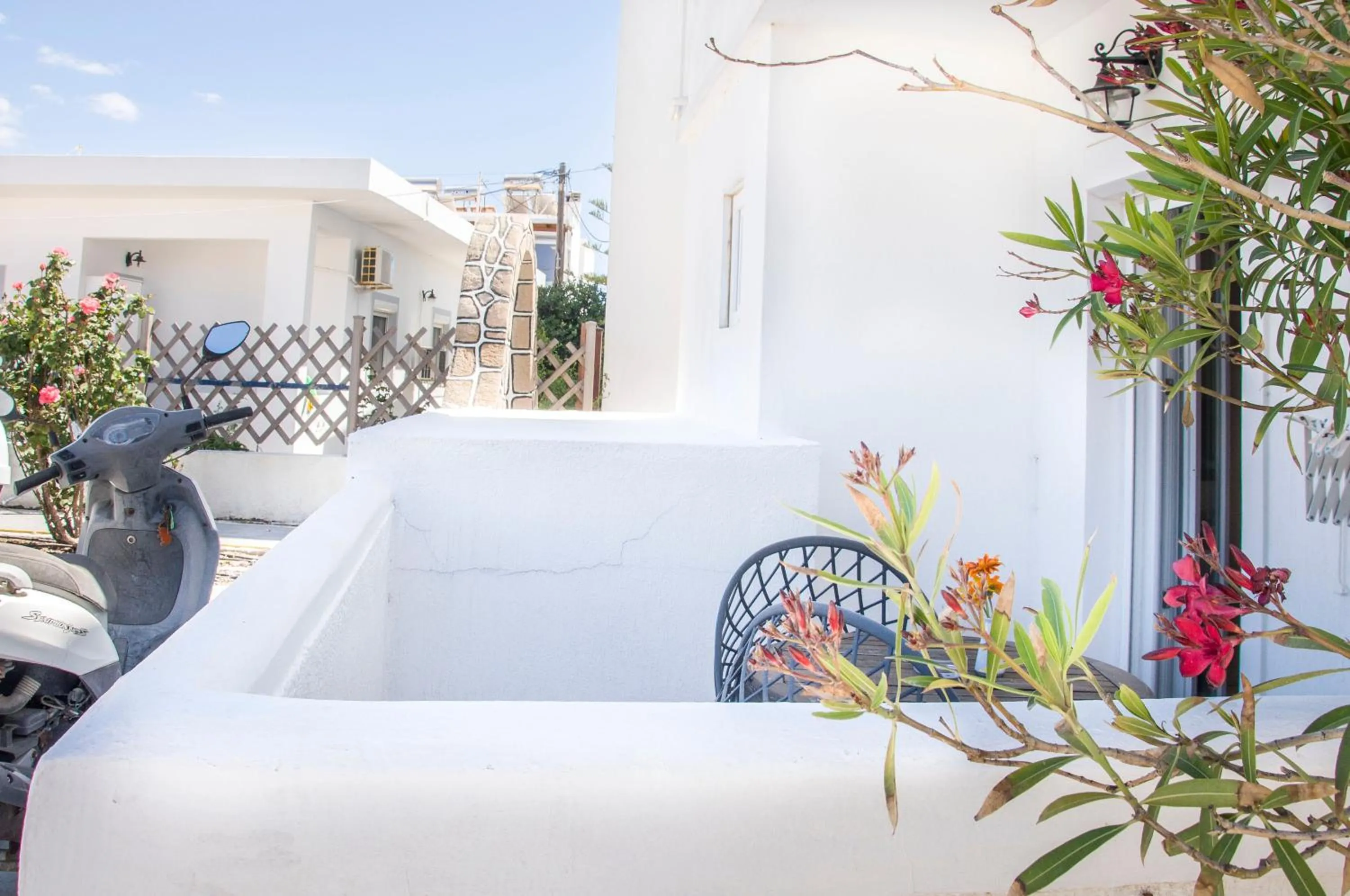 Balcony/Terrace in Christina Rooms