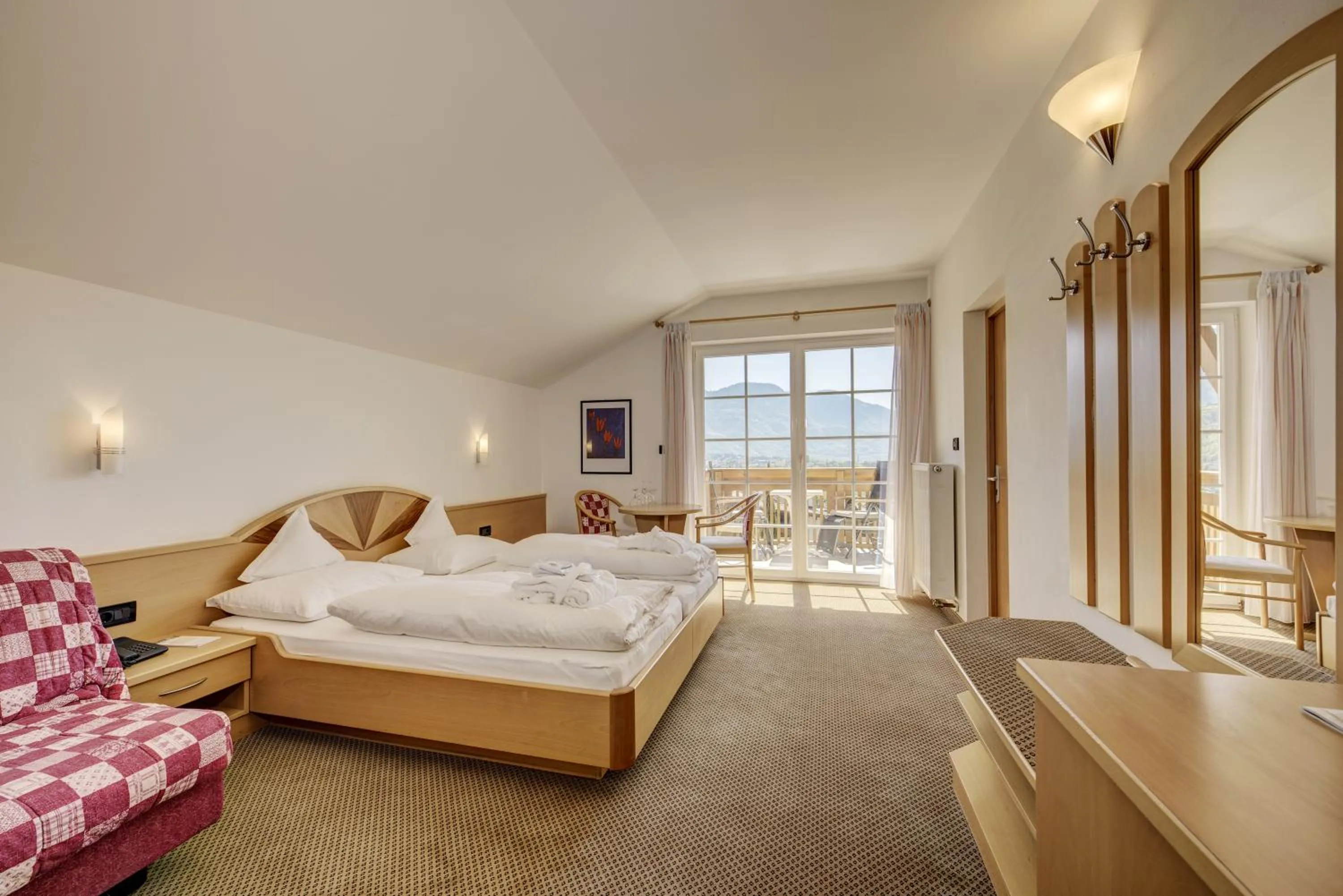 Bedroom, Bed in Ruster Resort