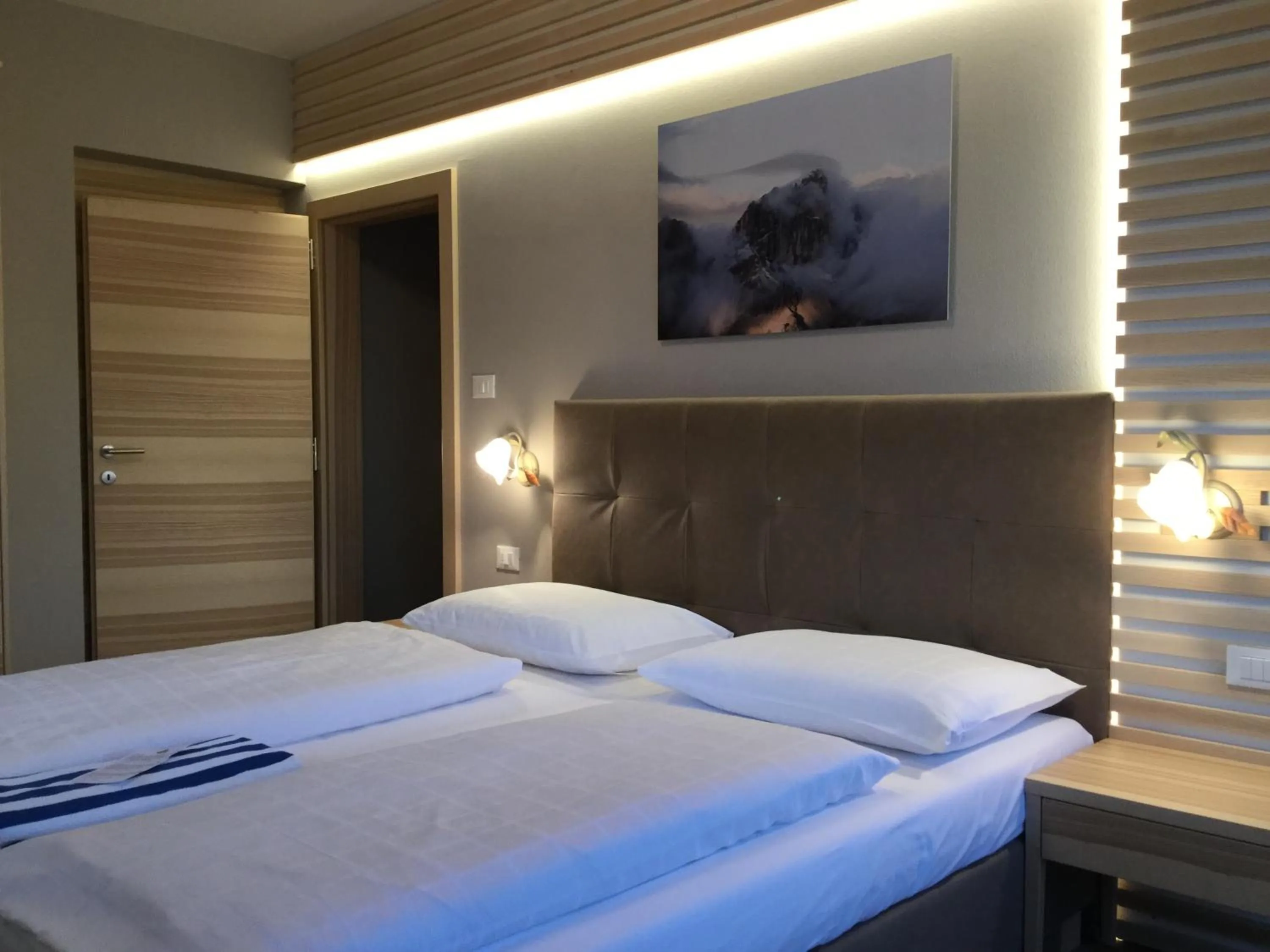 Bedroom, Bed in Ruster Resort