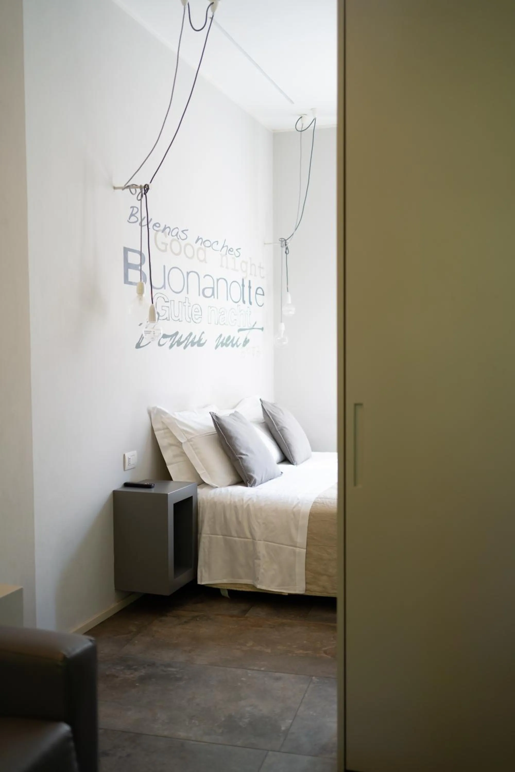 Photo of the whole room, Bed in Vittorio Veneto 25