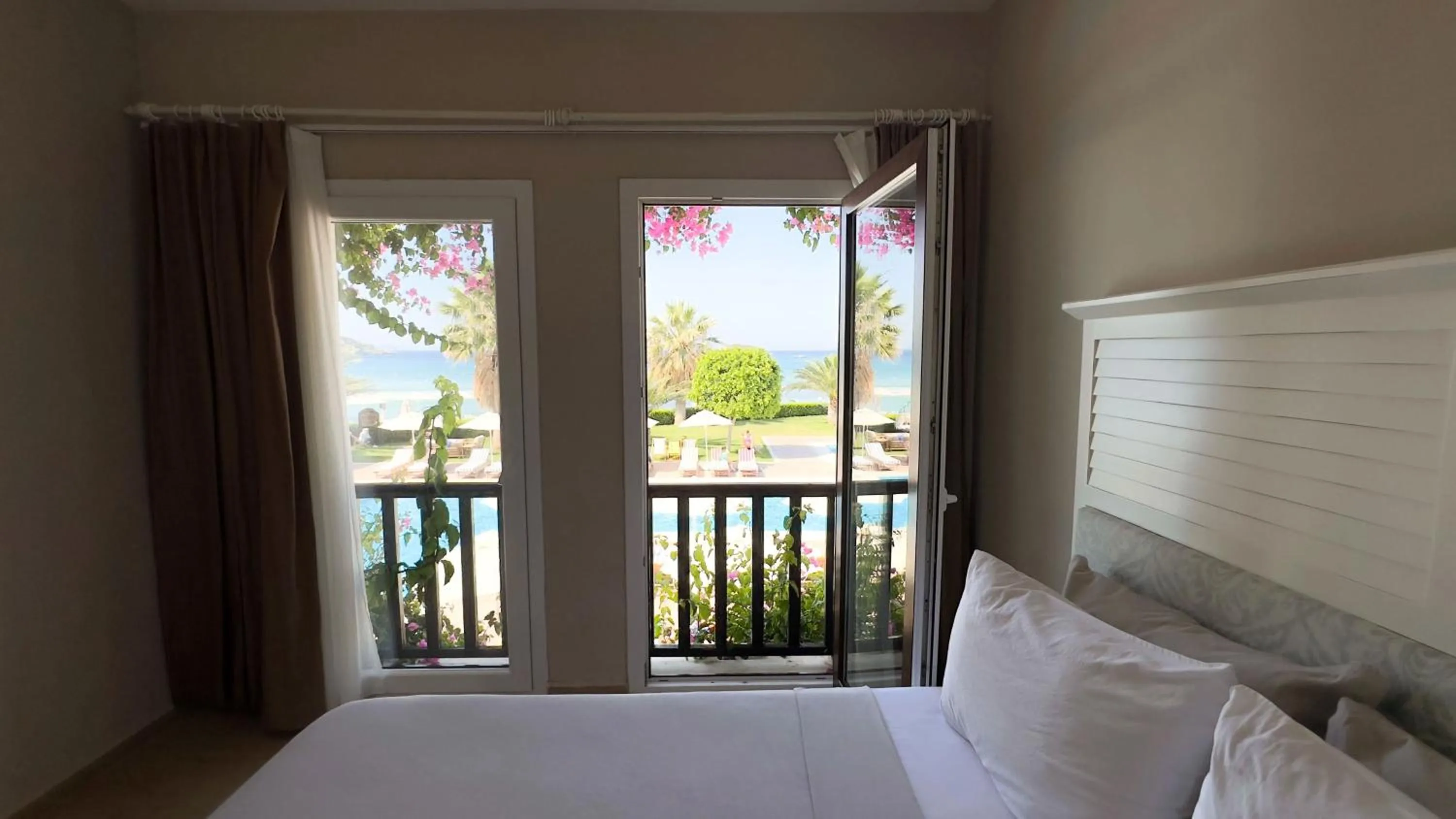 Bed in Datca Doris Hotel