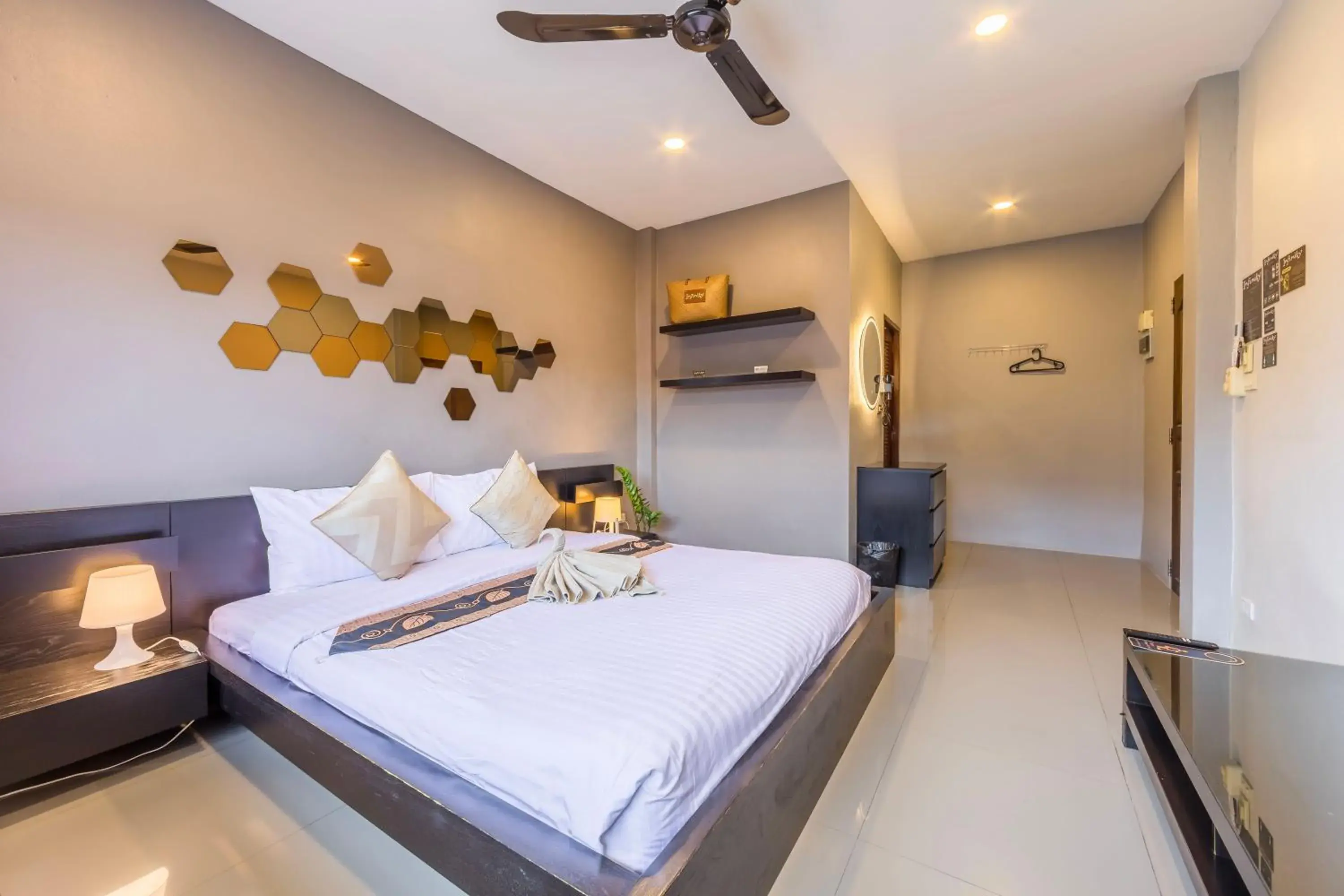 Economy Double Room in Infinity Guesthouse Economy Double Room in Infinity Guesthouse