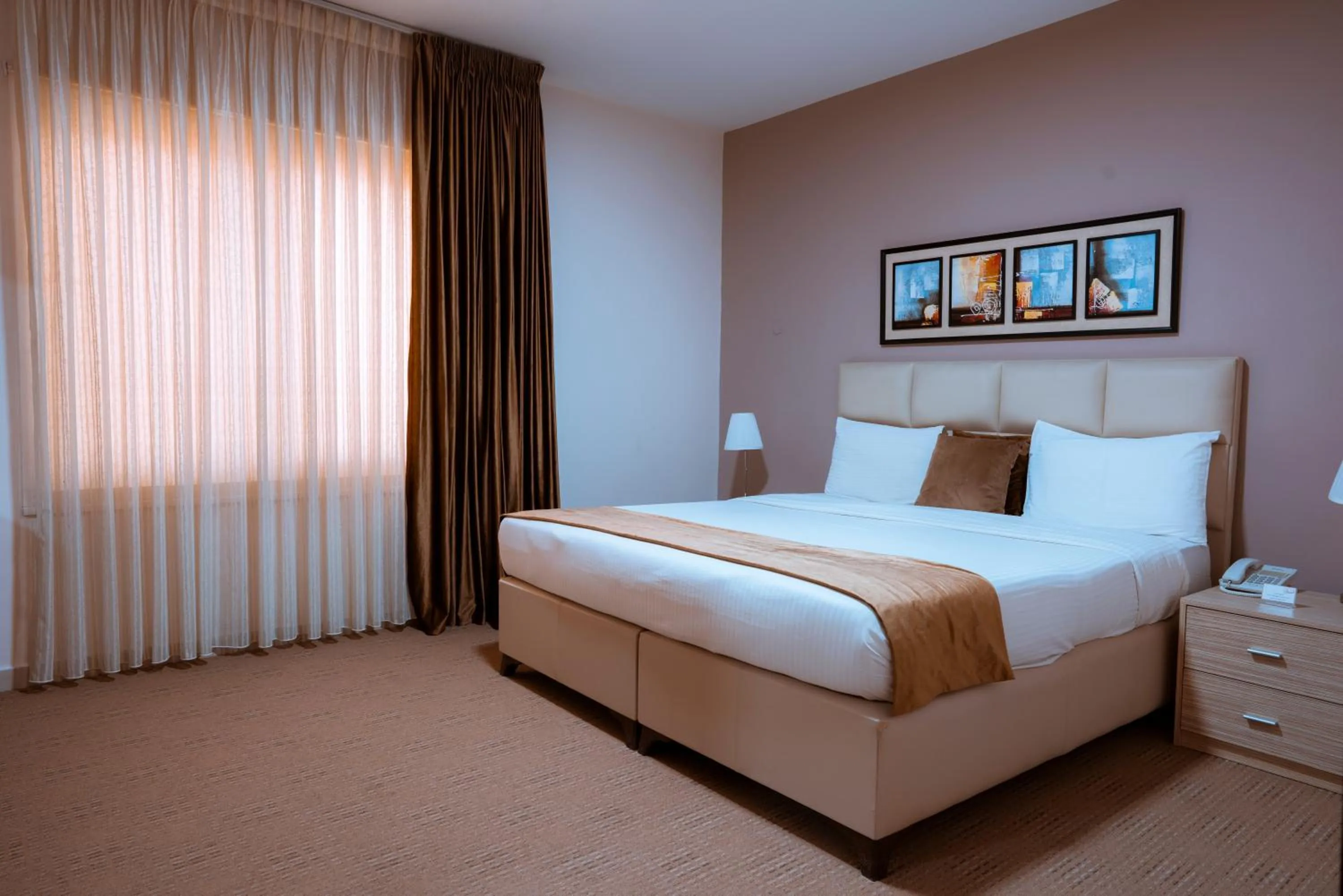 Bedroom, Bed in Rawa Luxury Hotel Suites
