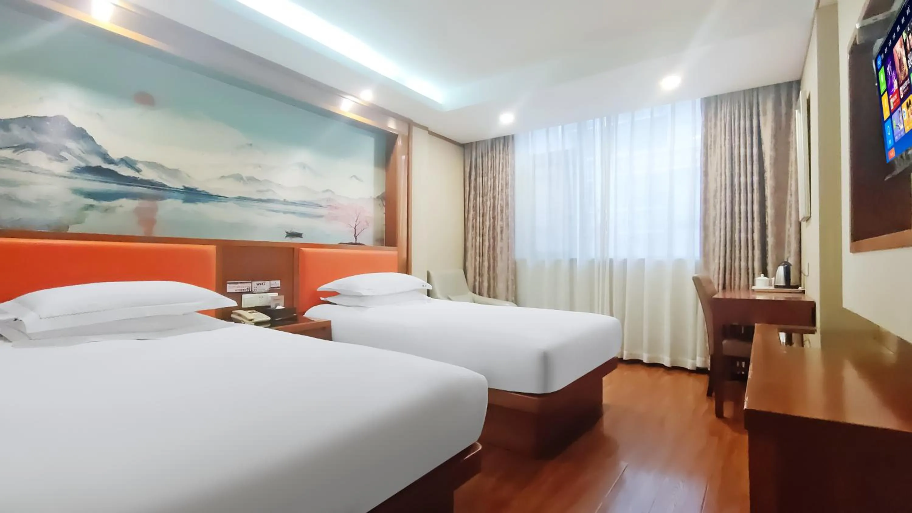 Bed in Yiwu Ruifeng Hotel